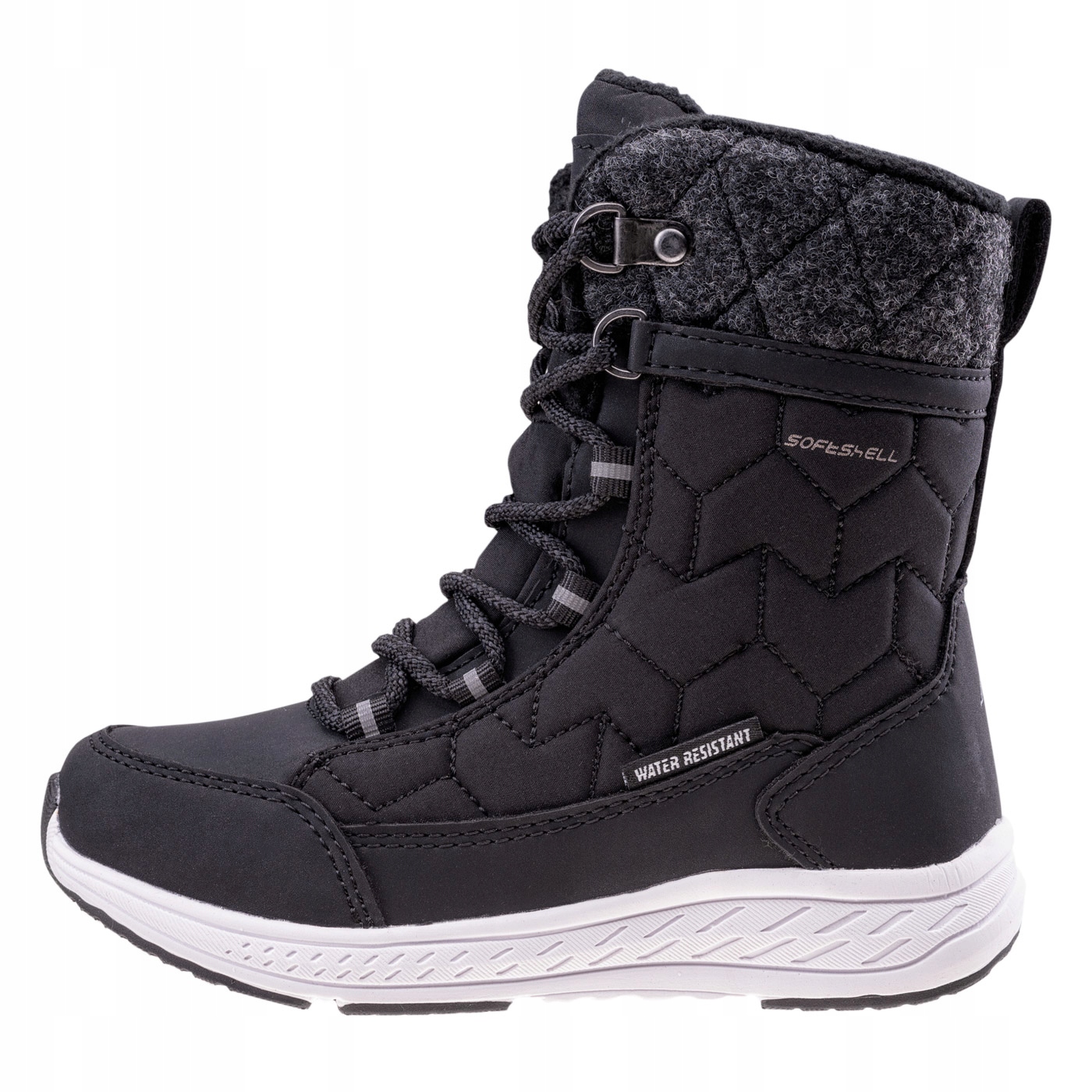 Wysoka cholewka dla lepszej ochrony