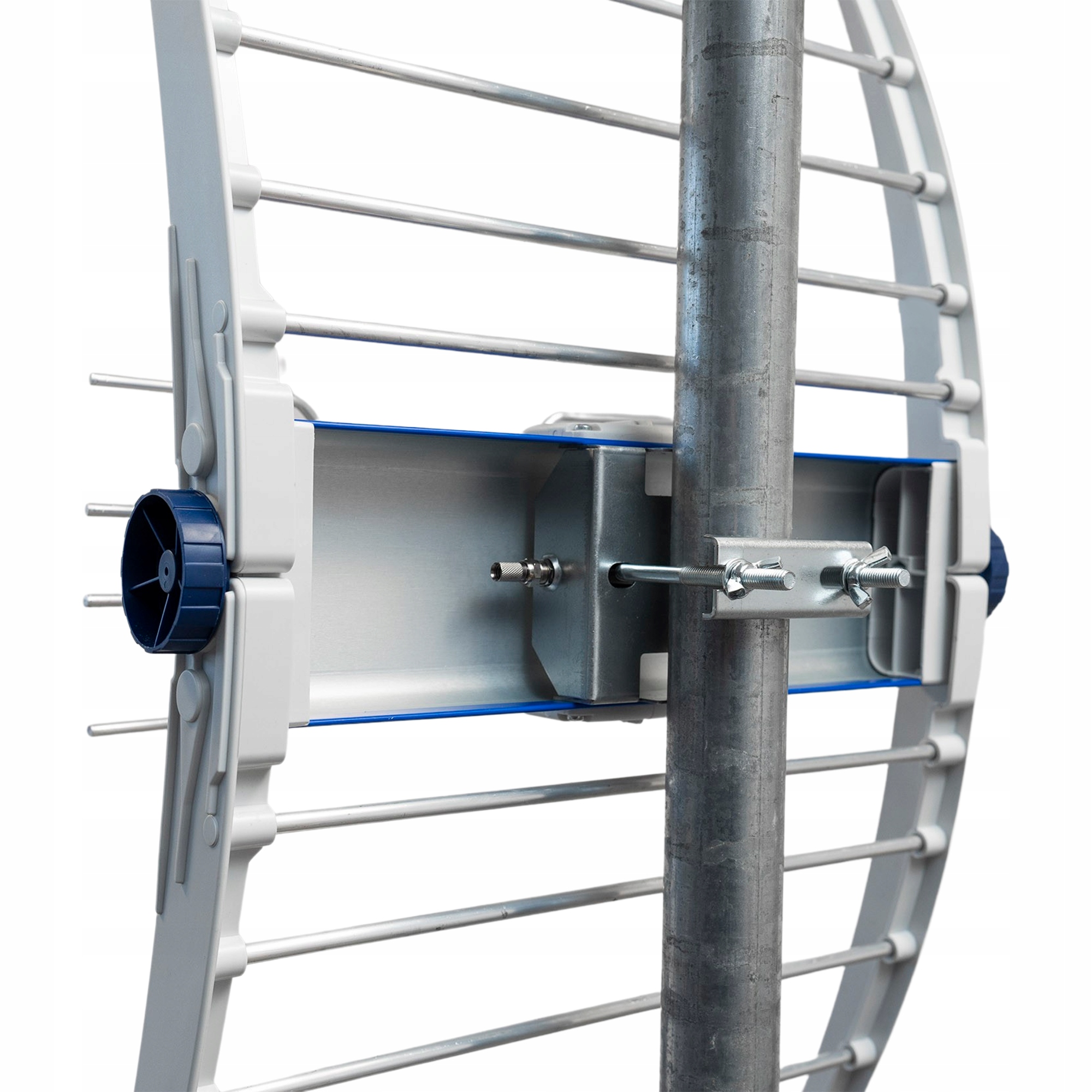 Wbudowany ultra niskoszumny przedwzmacniacz