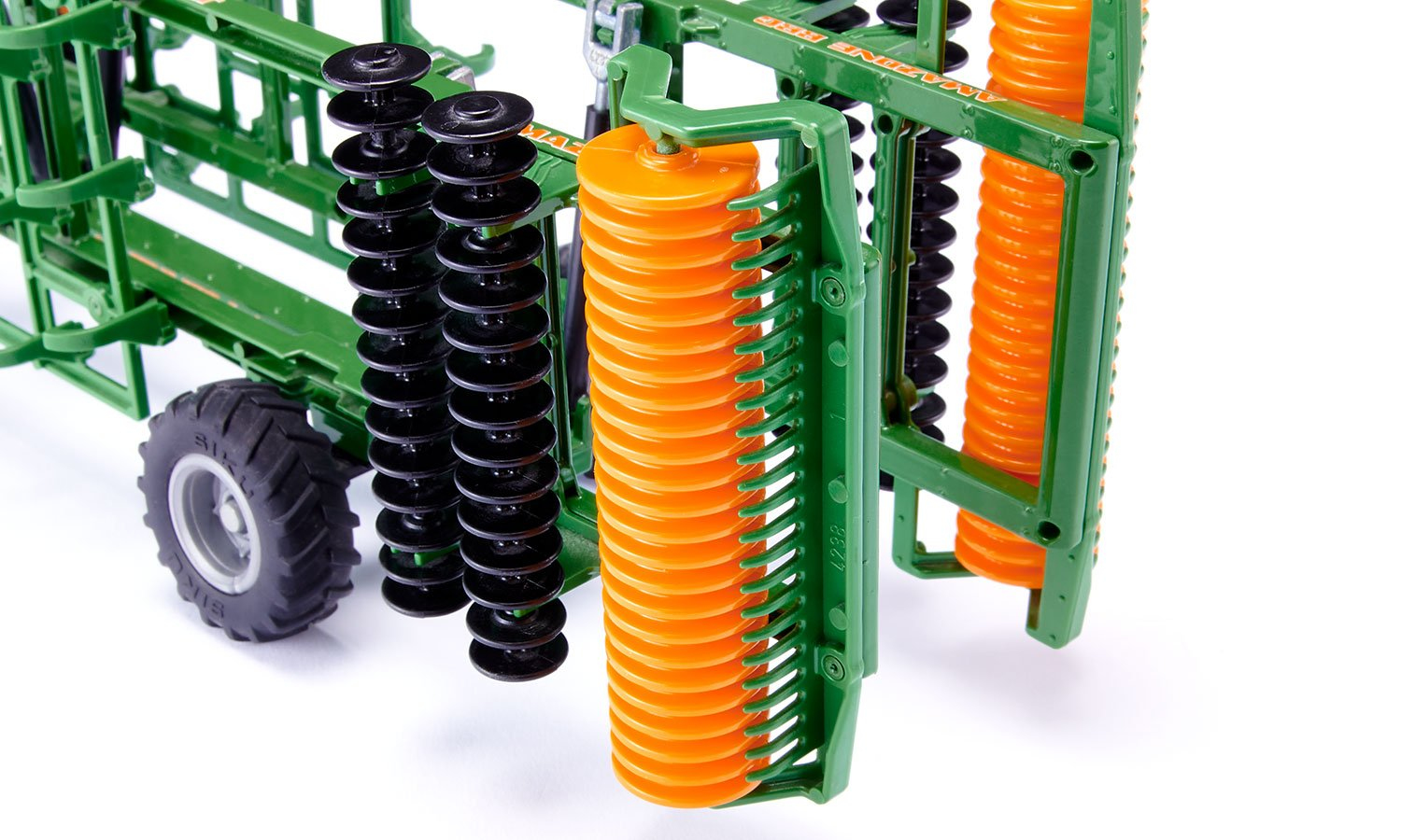 Realistyczne detale i funkcje zabawowe