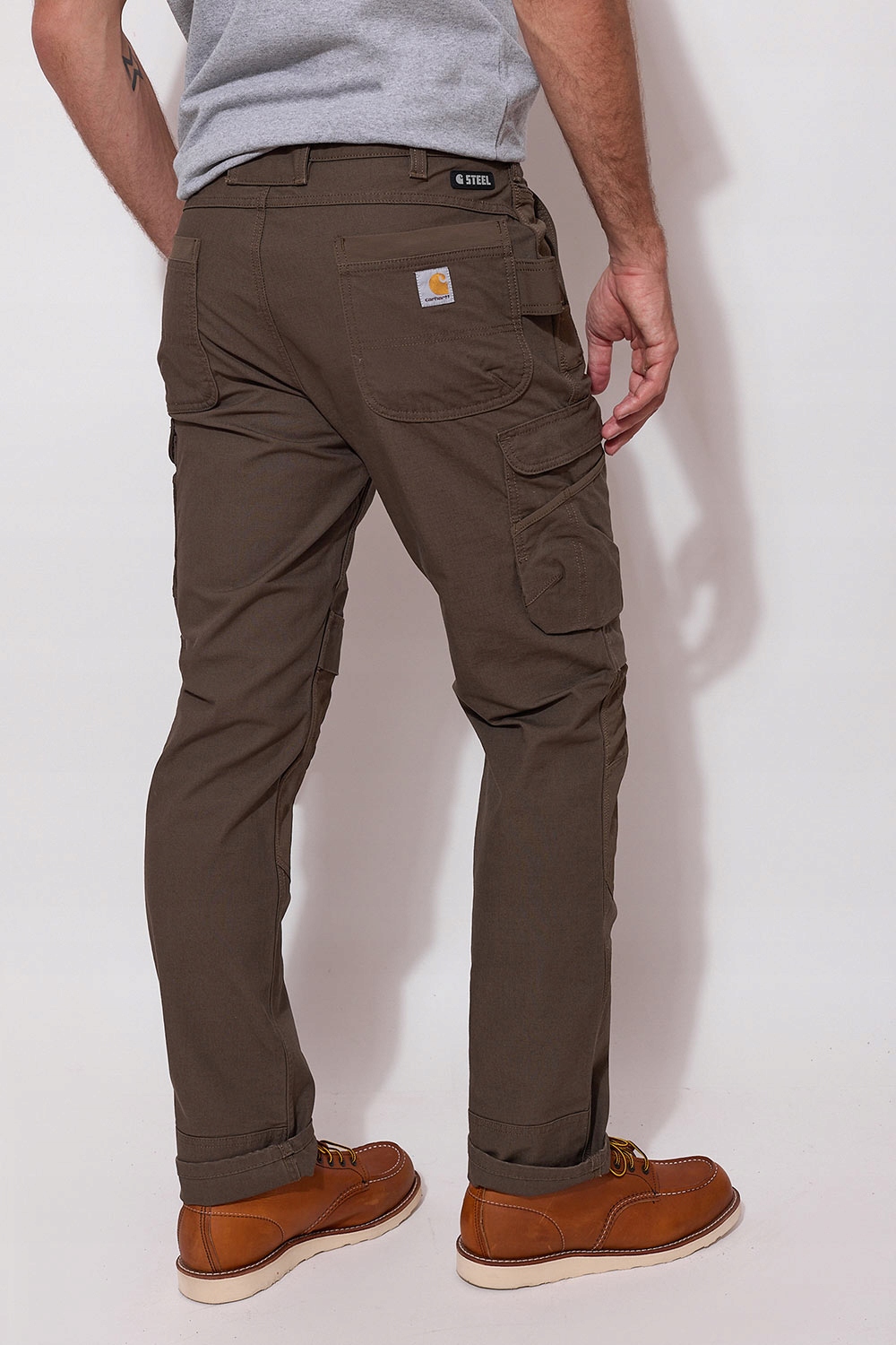 Cechy charakterystyczne spodni roboczych Carhartt