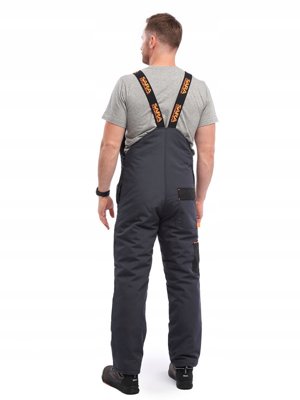 Funkcjonalne kieszenie i regulowane szelki