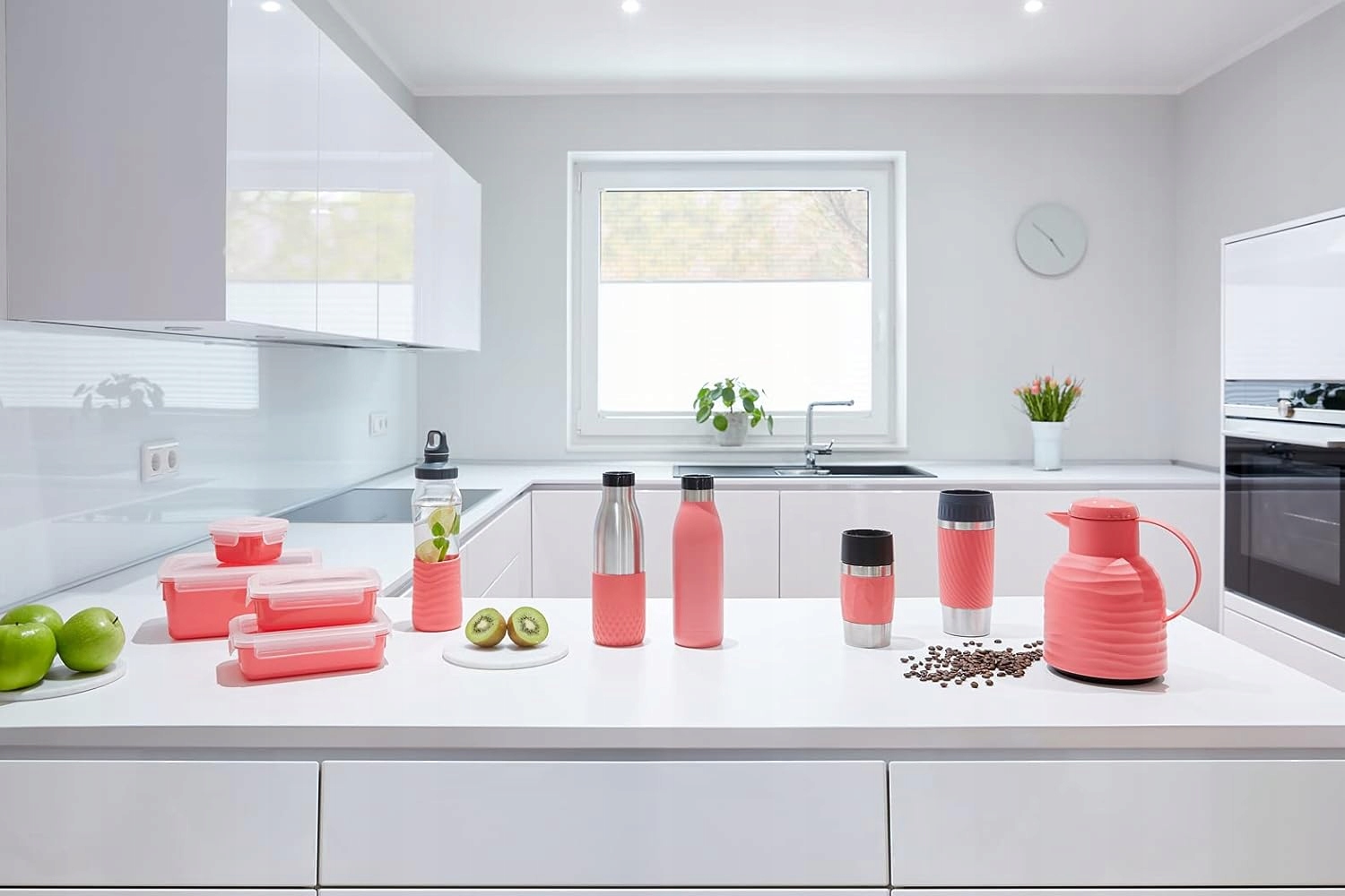 Doskonałe właściwości termiczne – ciepłe napoje przez 12 godzin, zimne przez 24 godziny