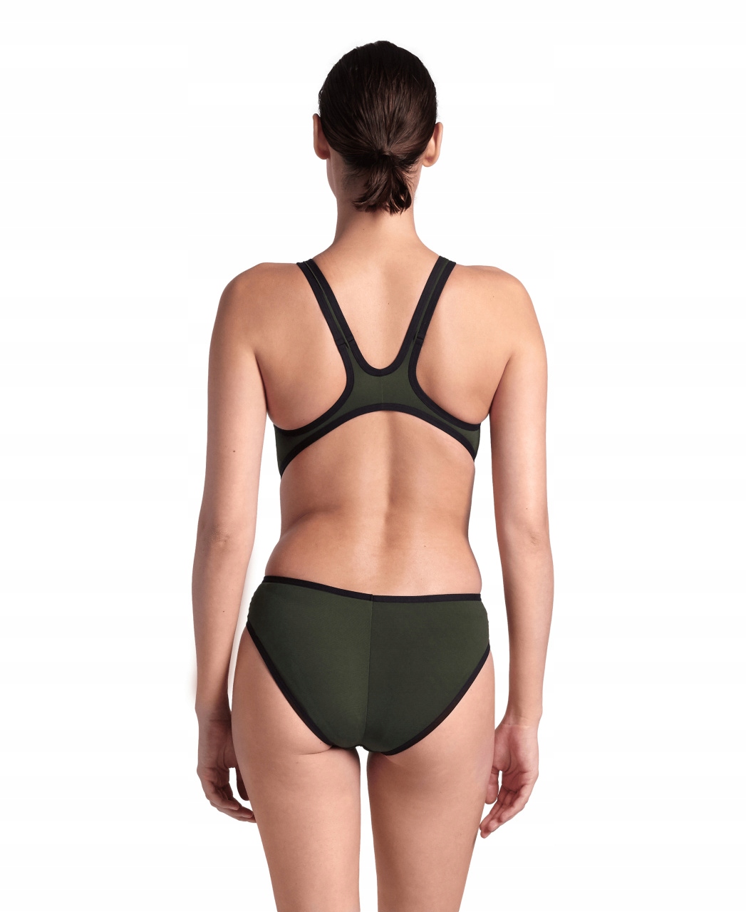 Dwustronny design – Dwie stylizacje w jednym stroju