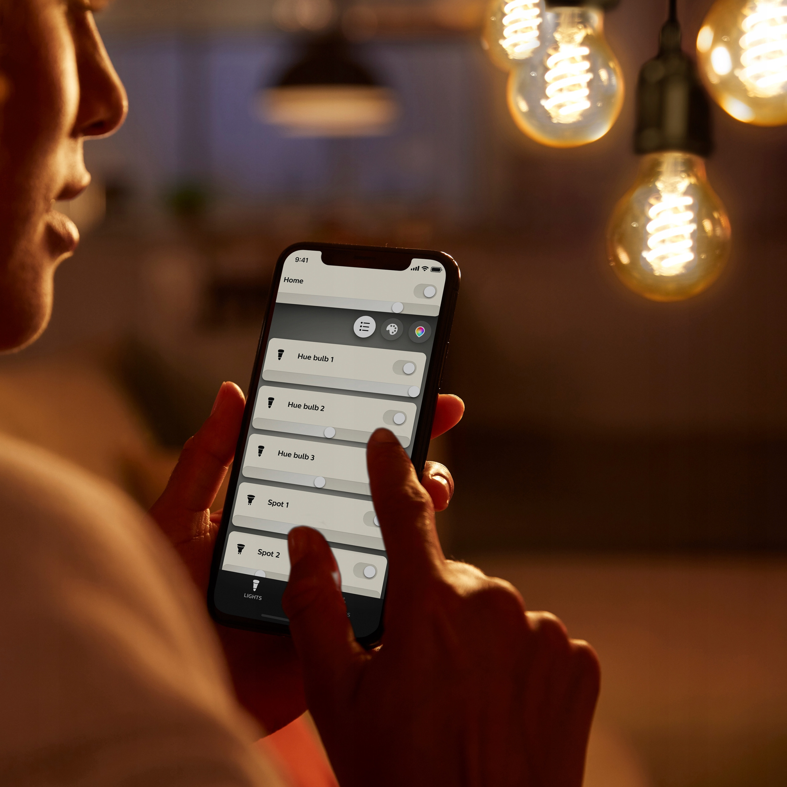 Sterowanie głosowe i aplikacja mobilna