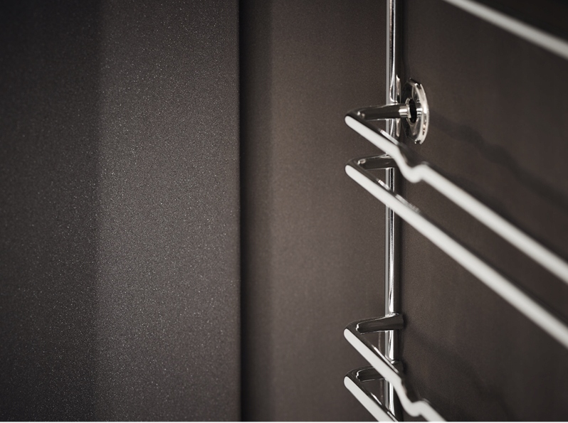 Prowadnice teleskopowe – Wygodne i bezpieczne wysuwanie blach