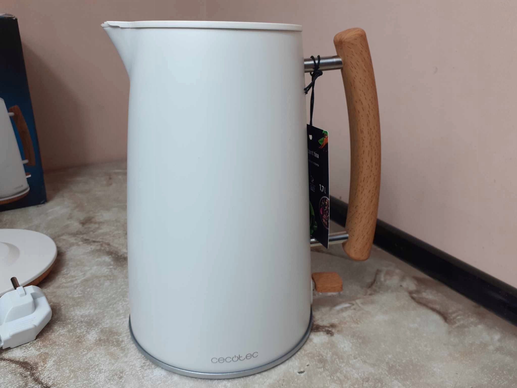 Czajnik elektryczny Cecotec Thermosense 400 – Wydajność i styl w Twojej kuchni