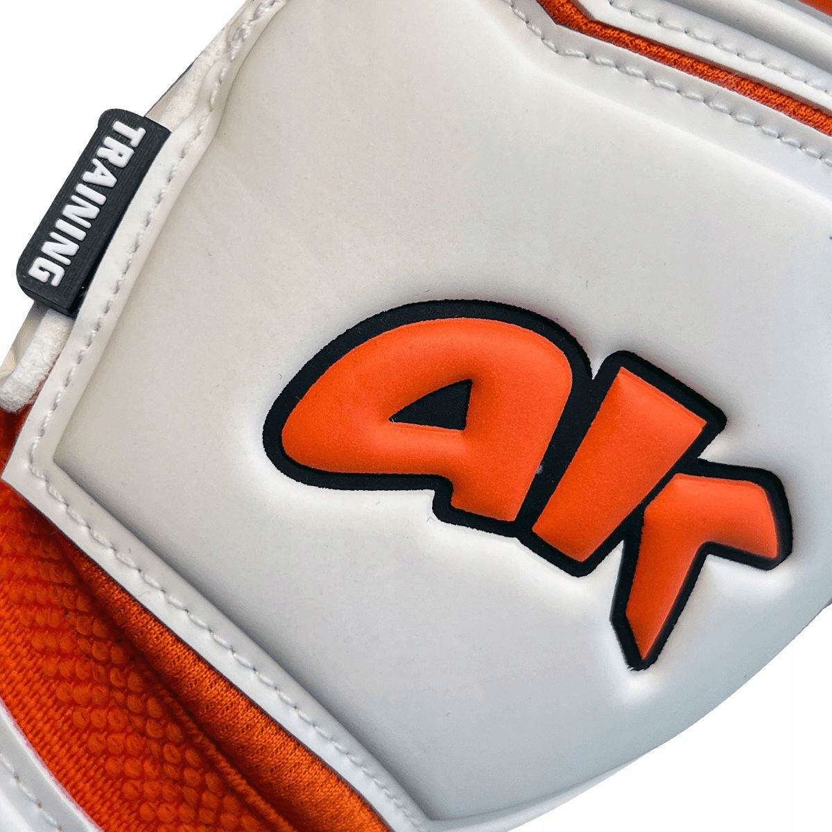 Zaawansowane pianki chwytne – GIGA GRIP i PRO REFLEX LATEX