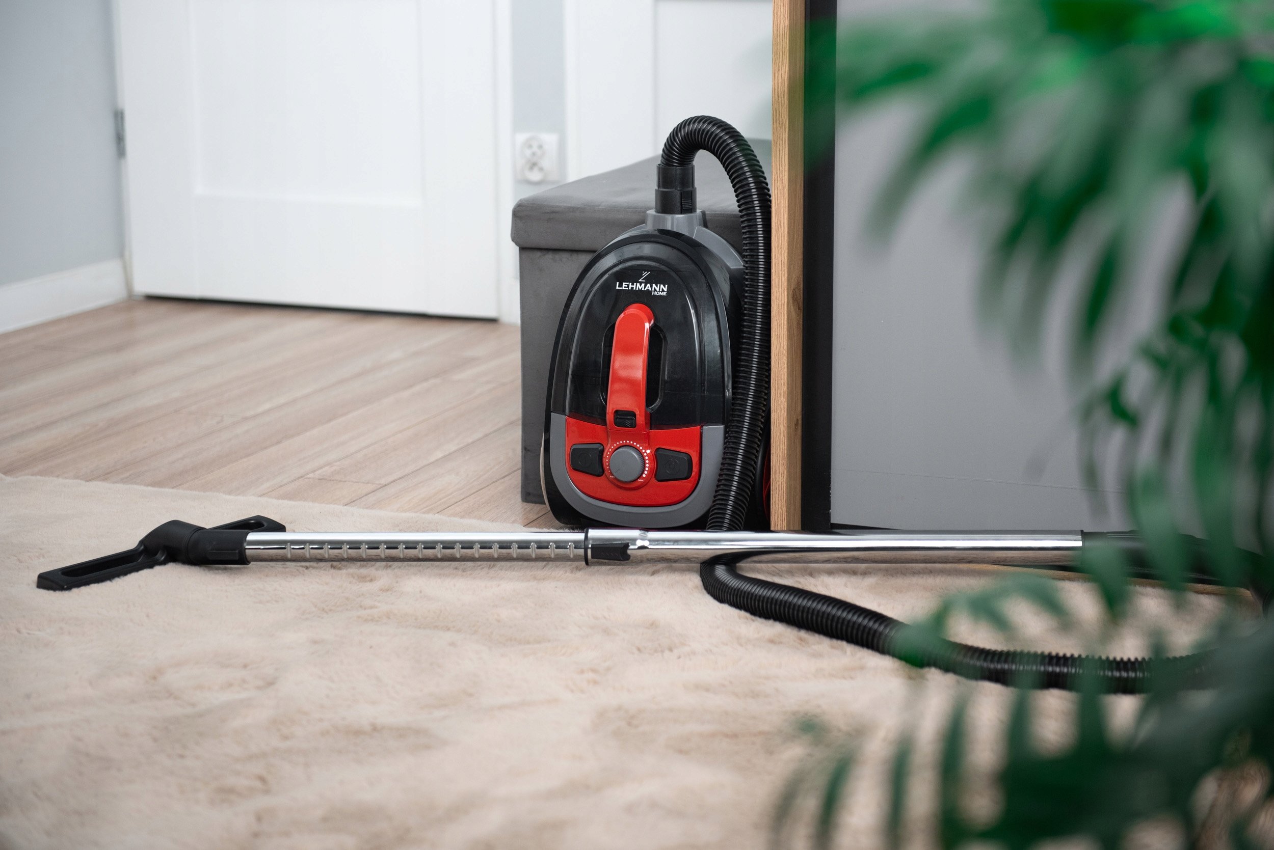 ODKURZACZ CYKLONOWY LEHMANN BEZWORKOWY TURBOSZCZOTKA max 4000W HEPA CICHY Konstrukcja automatyczny zwijacz przewodu schowek na akcesoria teleskopowa rura