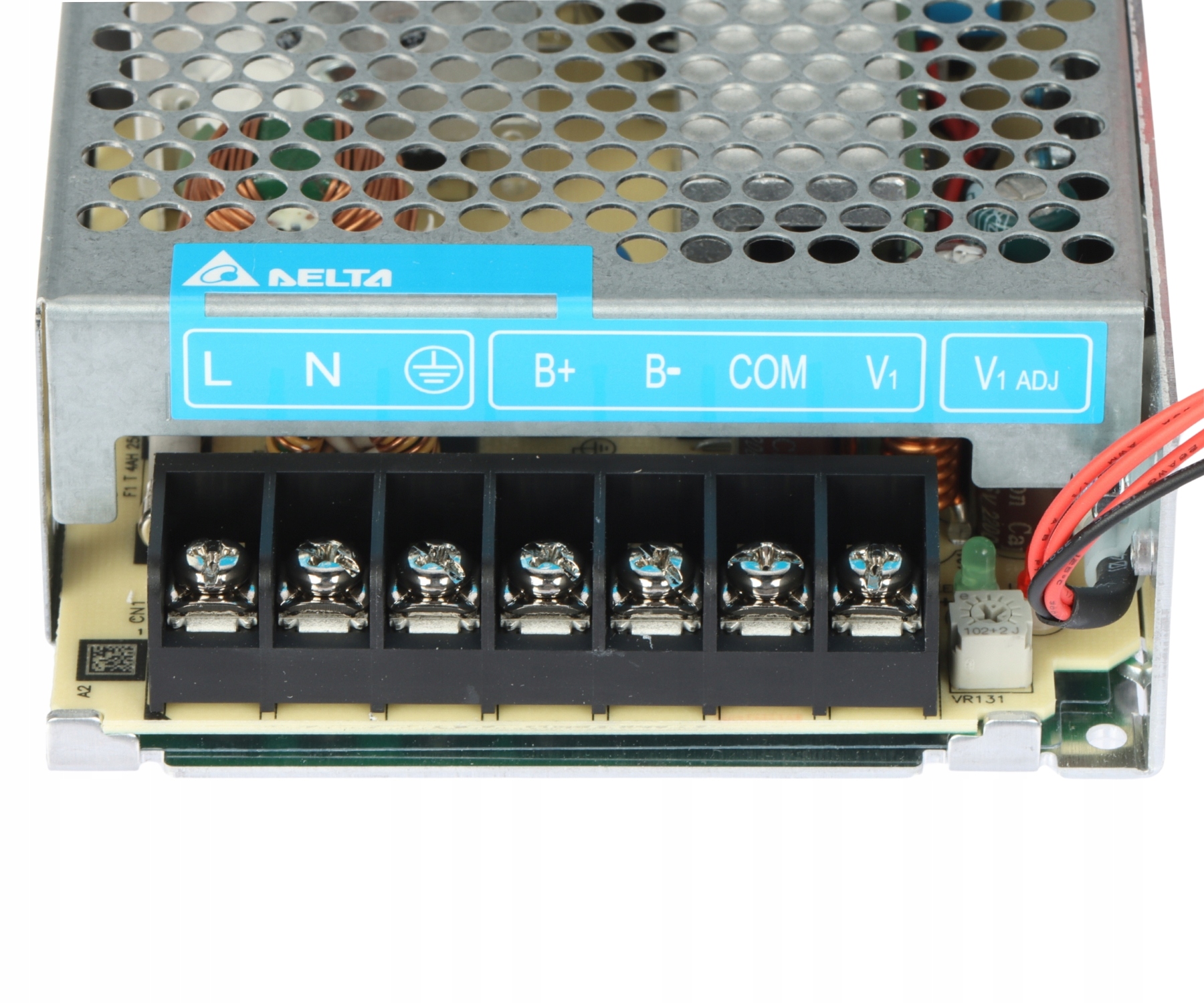 Wydajność i maksymalne obciążenie – 151 W i 9.5 A