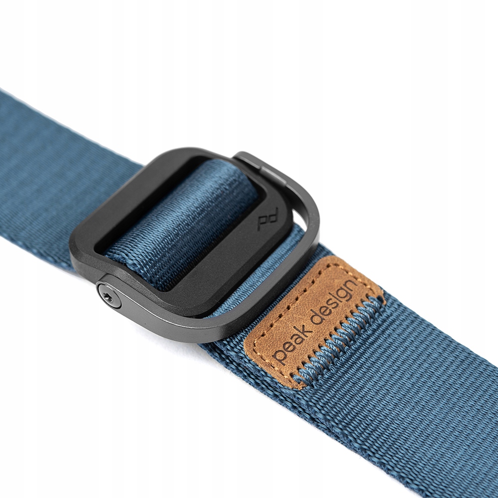 Wygodne noszenie na szyi lub ramieniu