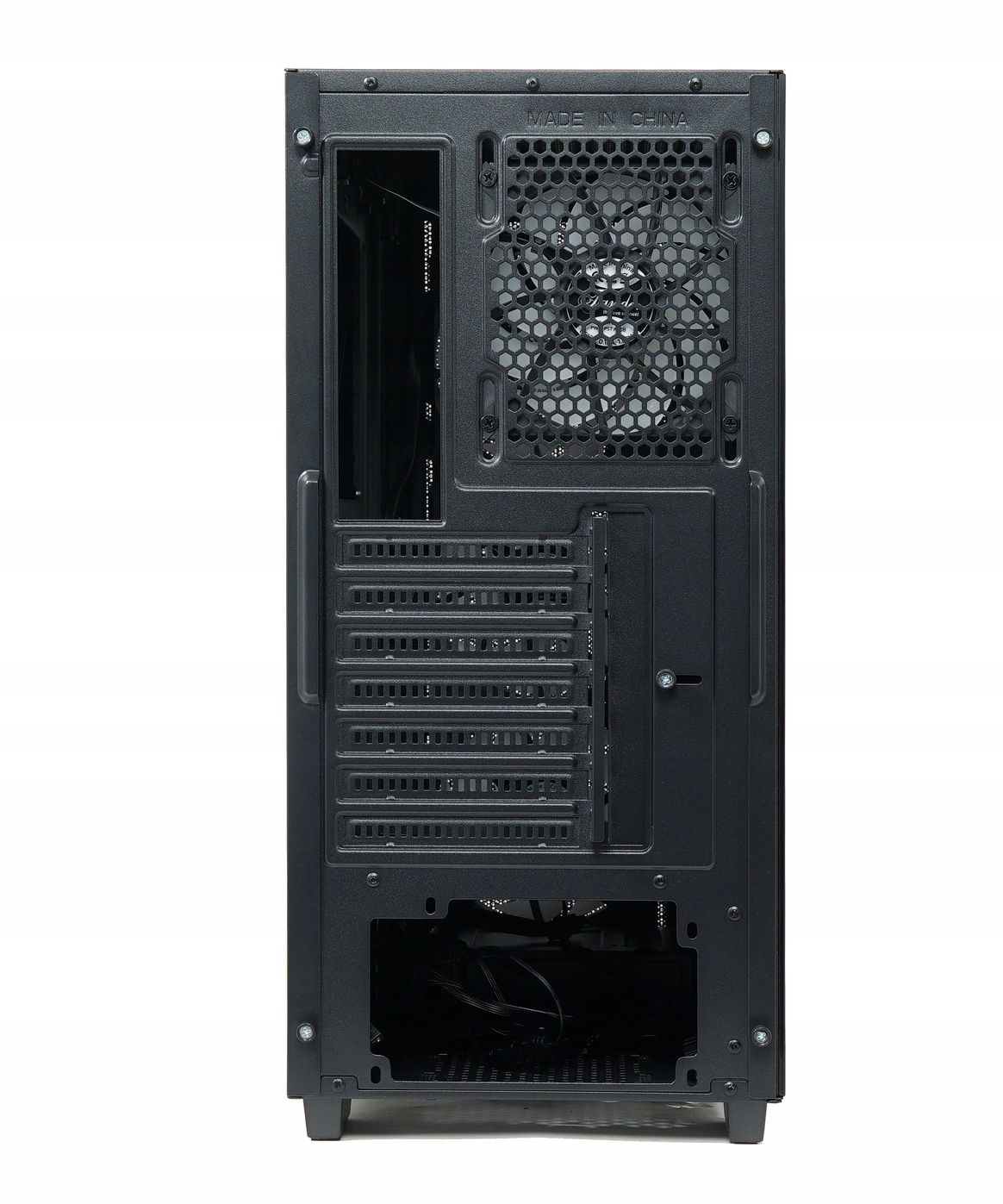 Fabrycznie zainstalowane wentylatory ARGB dla estetyki i efektywności