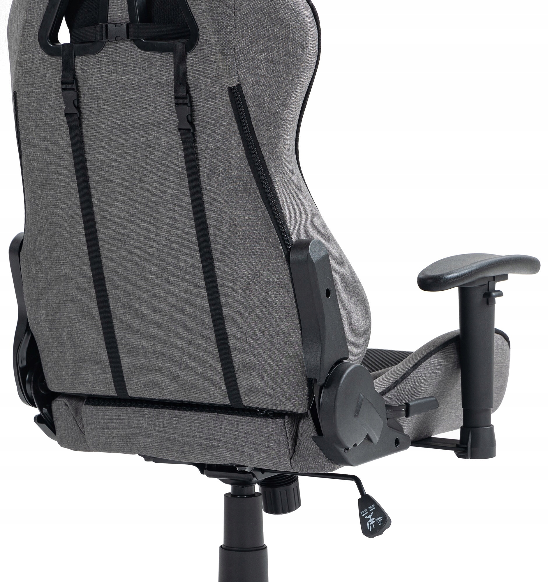 Solidna konstrukcja z metalową ramą