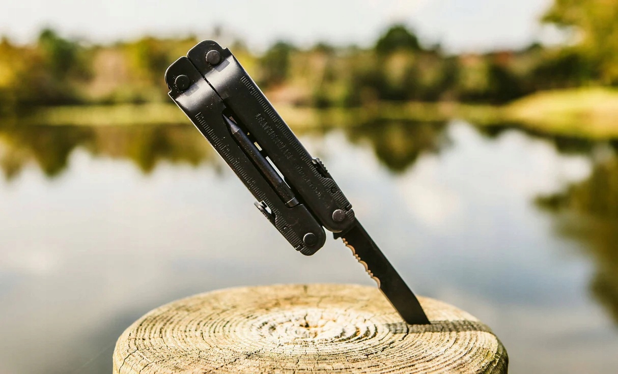 Zestaw 19 narzędzi do różnych zastosowań