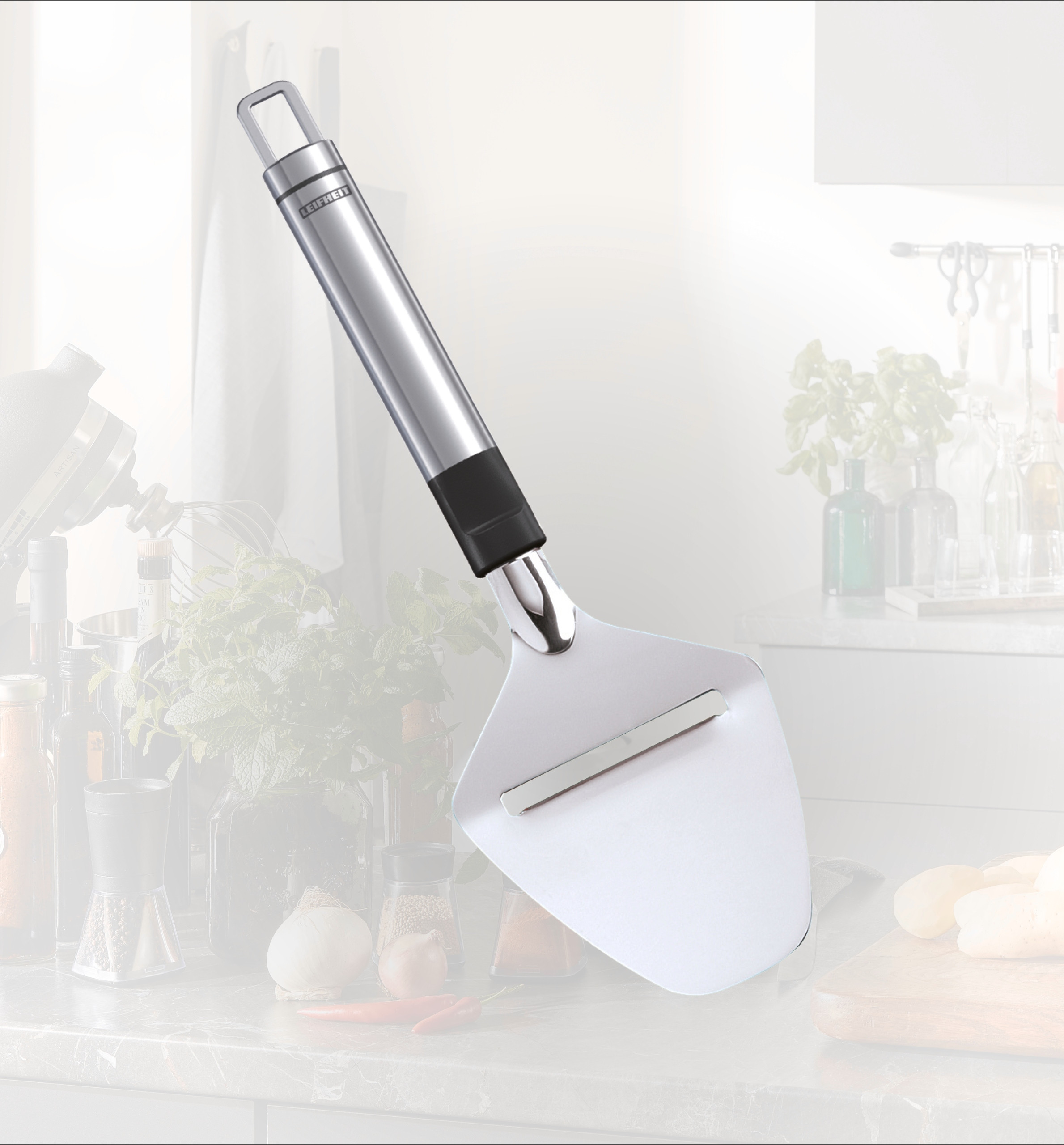 Wysokiej jakości stal nierdzewna i eleganckie tworzywo sztuczne