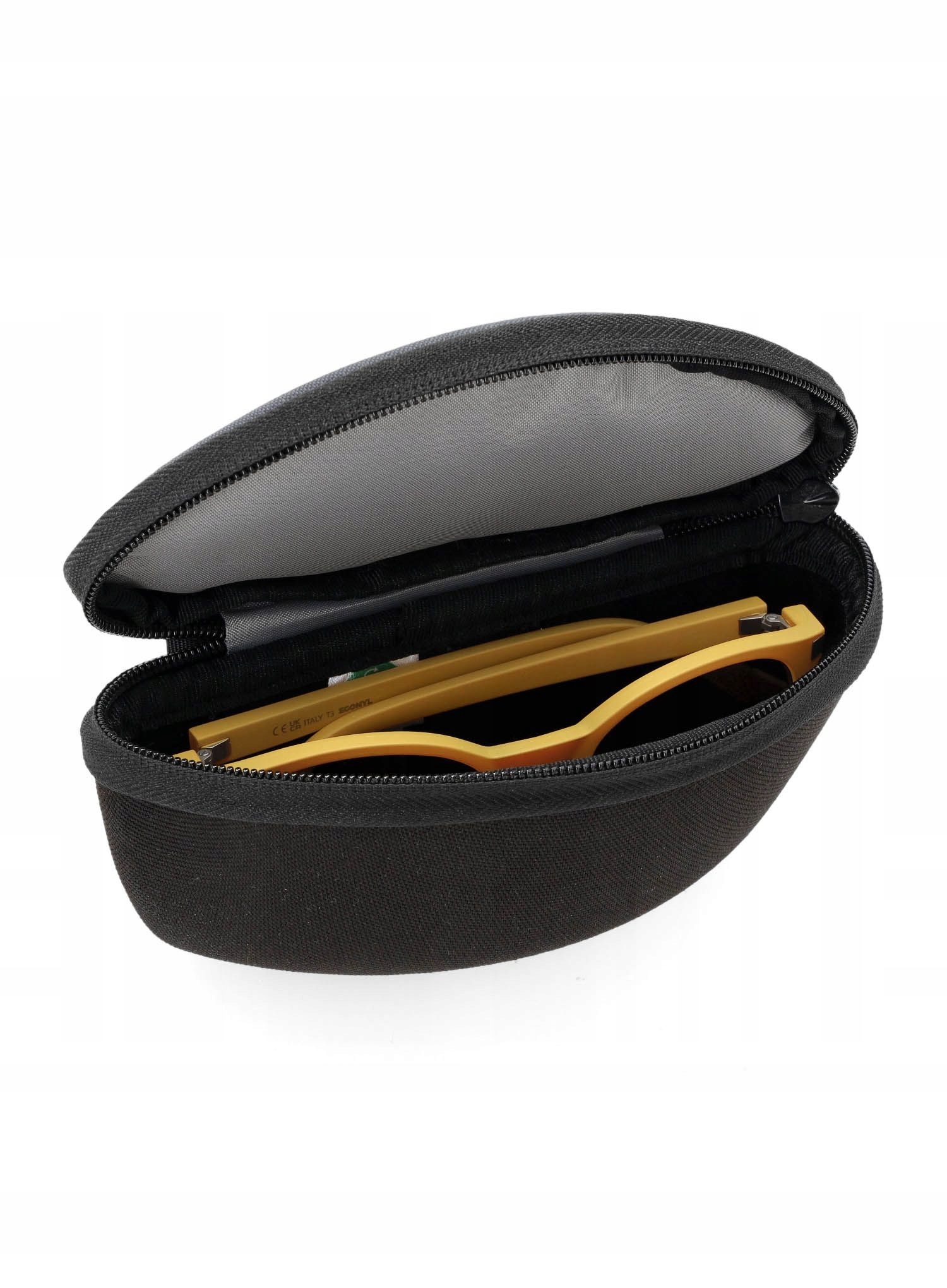 Kompatybilność z okularami przeciwsłonecznymi i korekcyjnymi