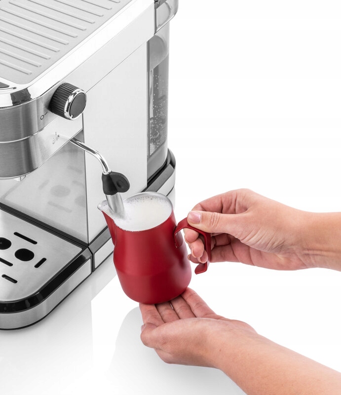System spieniania mleka – Dysza parowa dla idealnego cappuccino