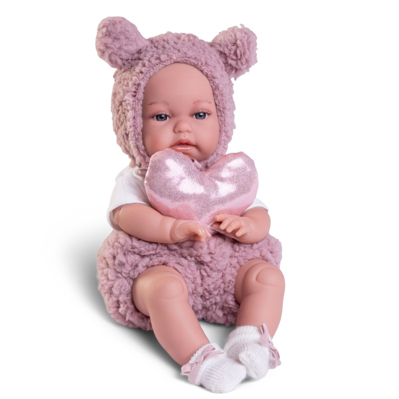 Realistyczny wygląd z wyrzeźbionymi włoskami