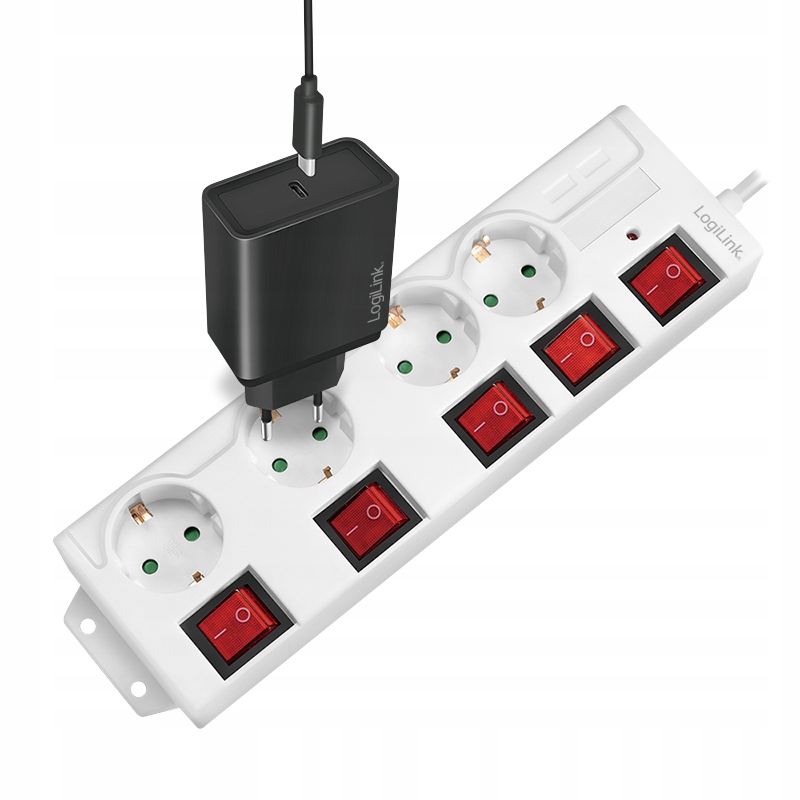 Ergonomiczny design – Gniazda w pozycji 90 stopni