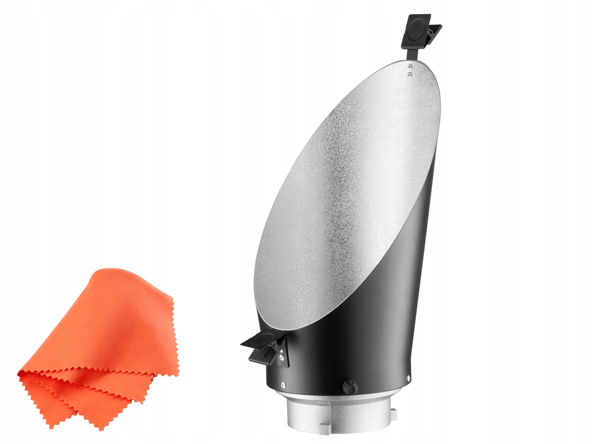 Wewnętrzna srebrna powierzchnia dla równomiernego odbicia światła