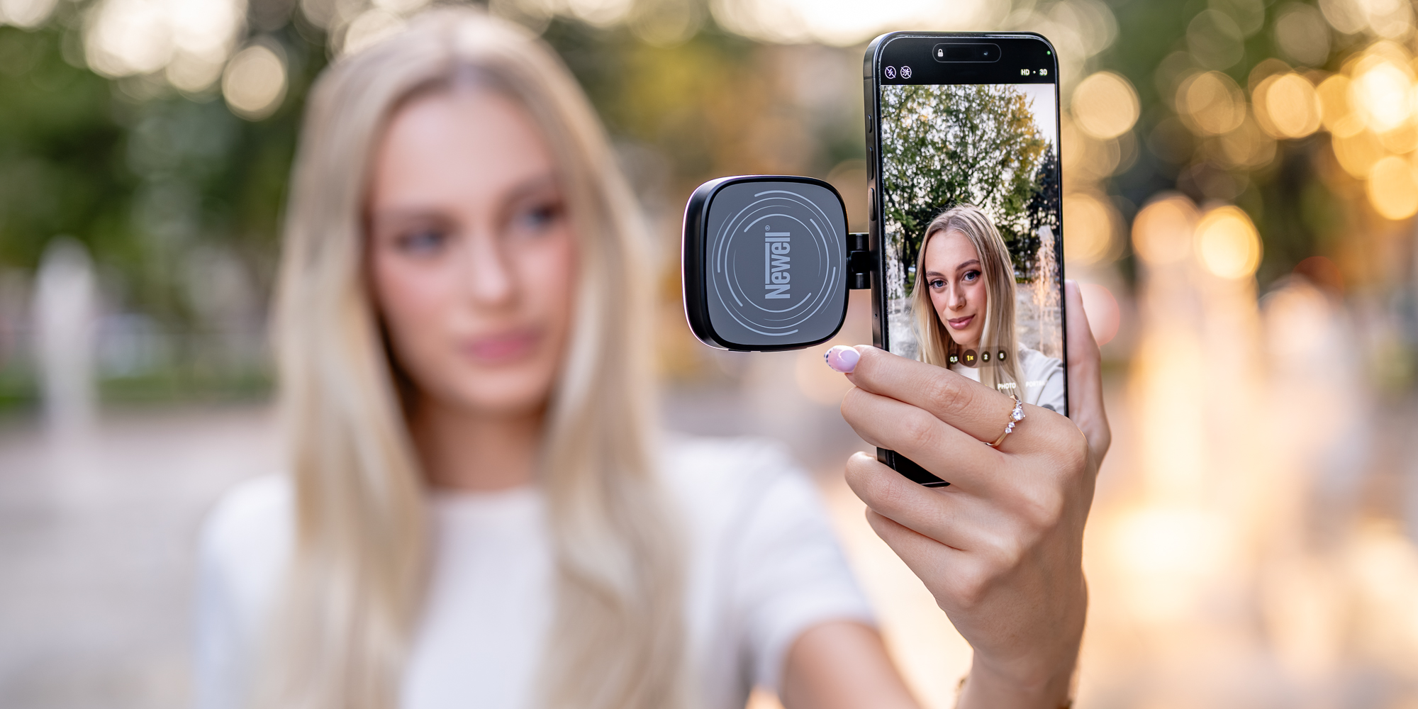 Lampa LED Newell Bella