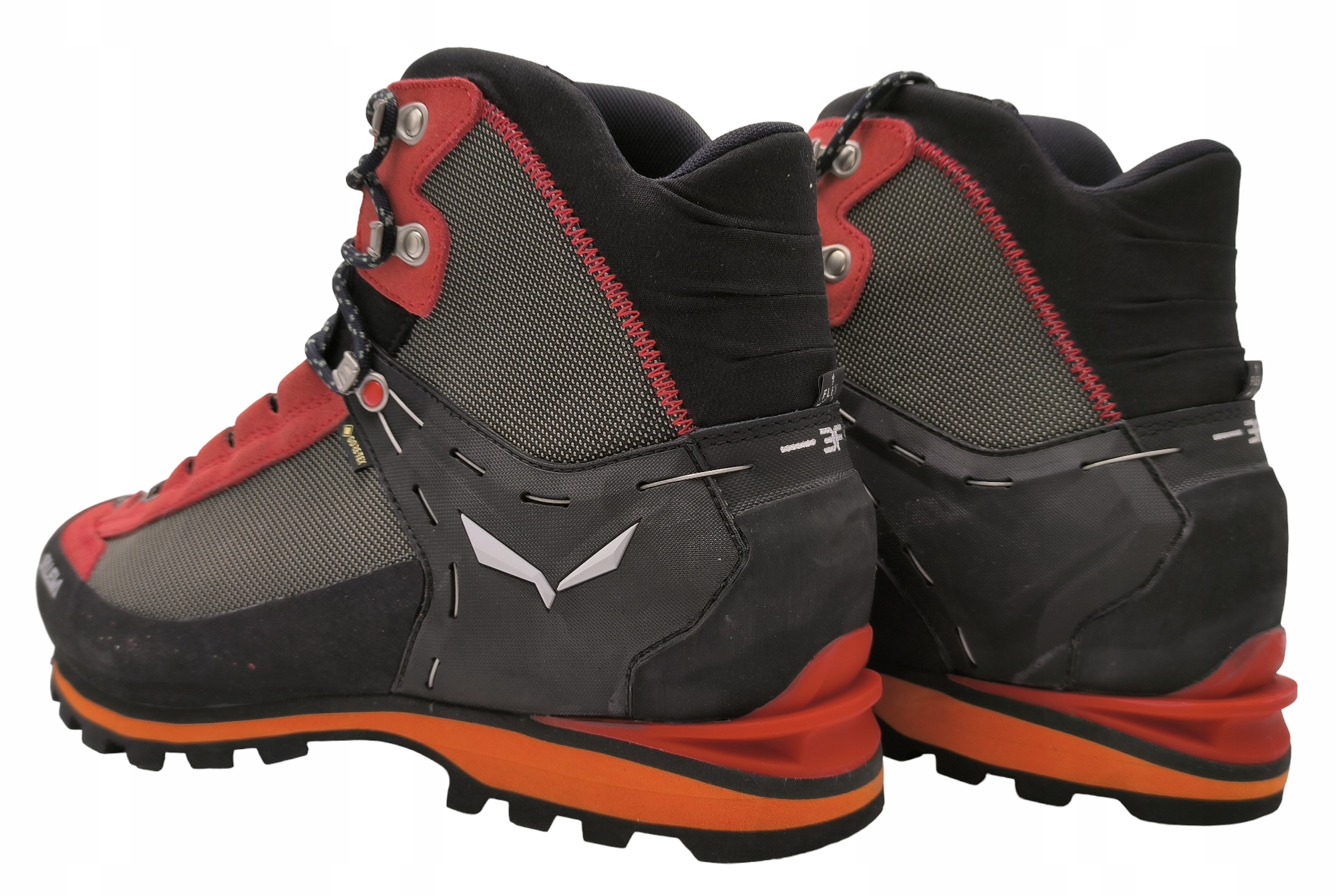 Przeznaczenie: trekking w różnorodnym terenie