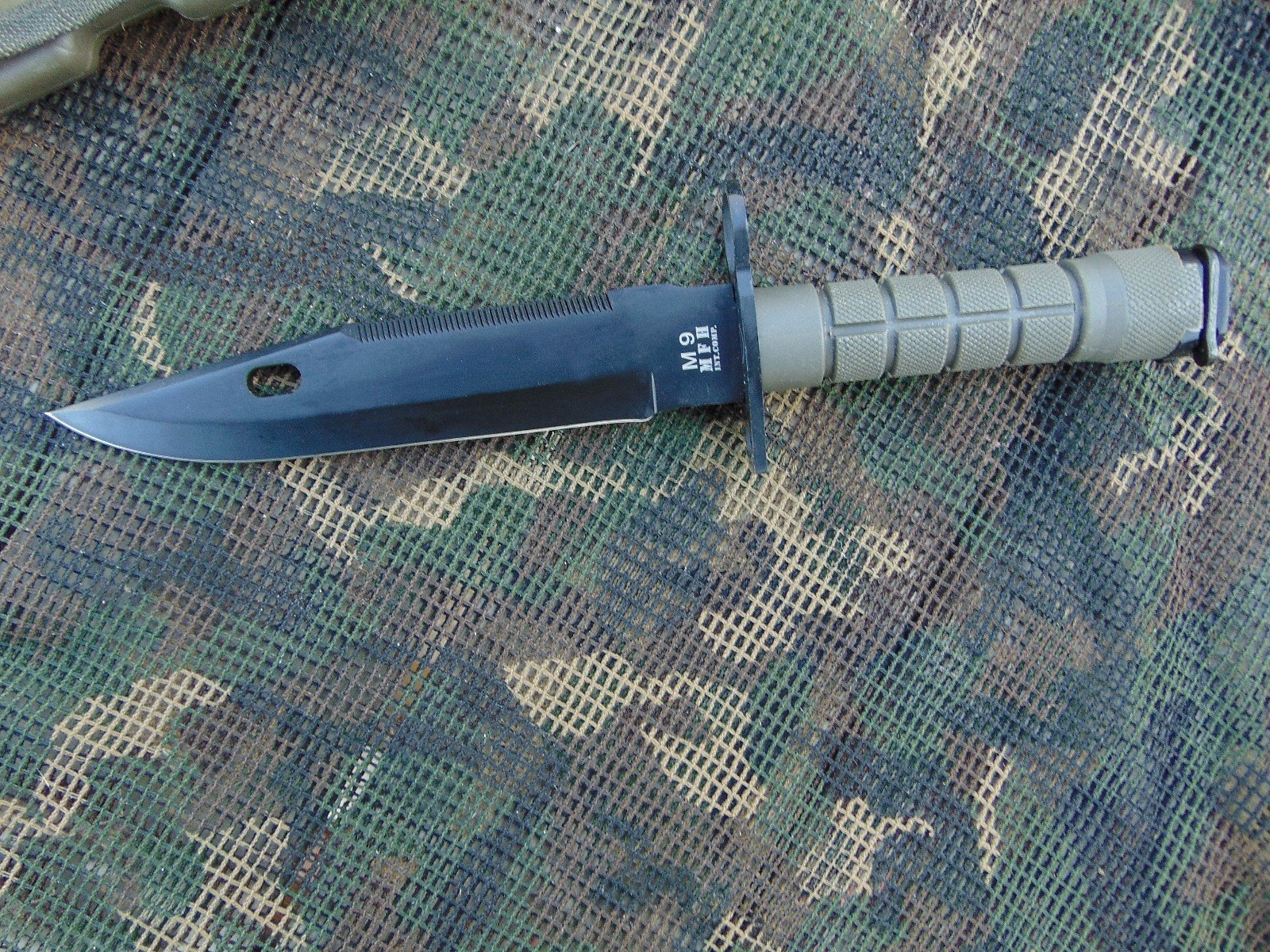 bagnet-m9-9.jpg