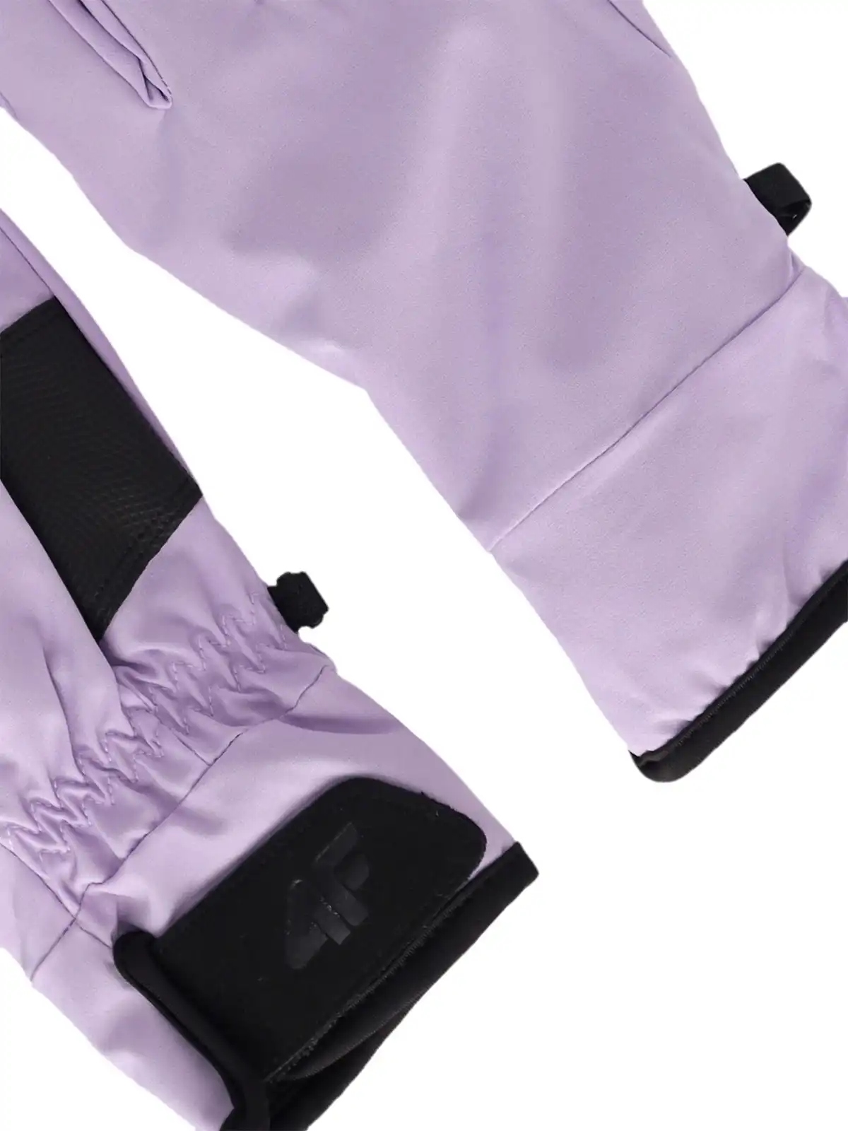 Elastyczne nadgarstki i regulowane mankiety