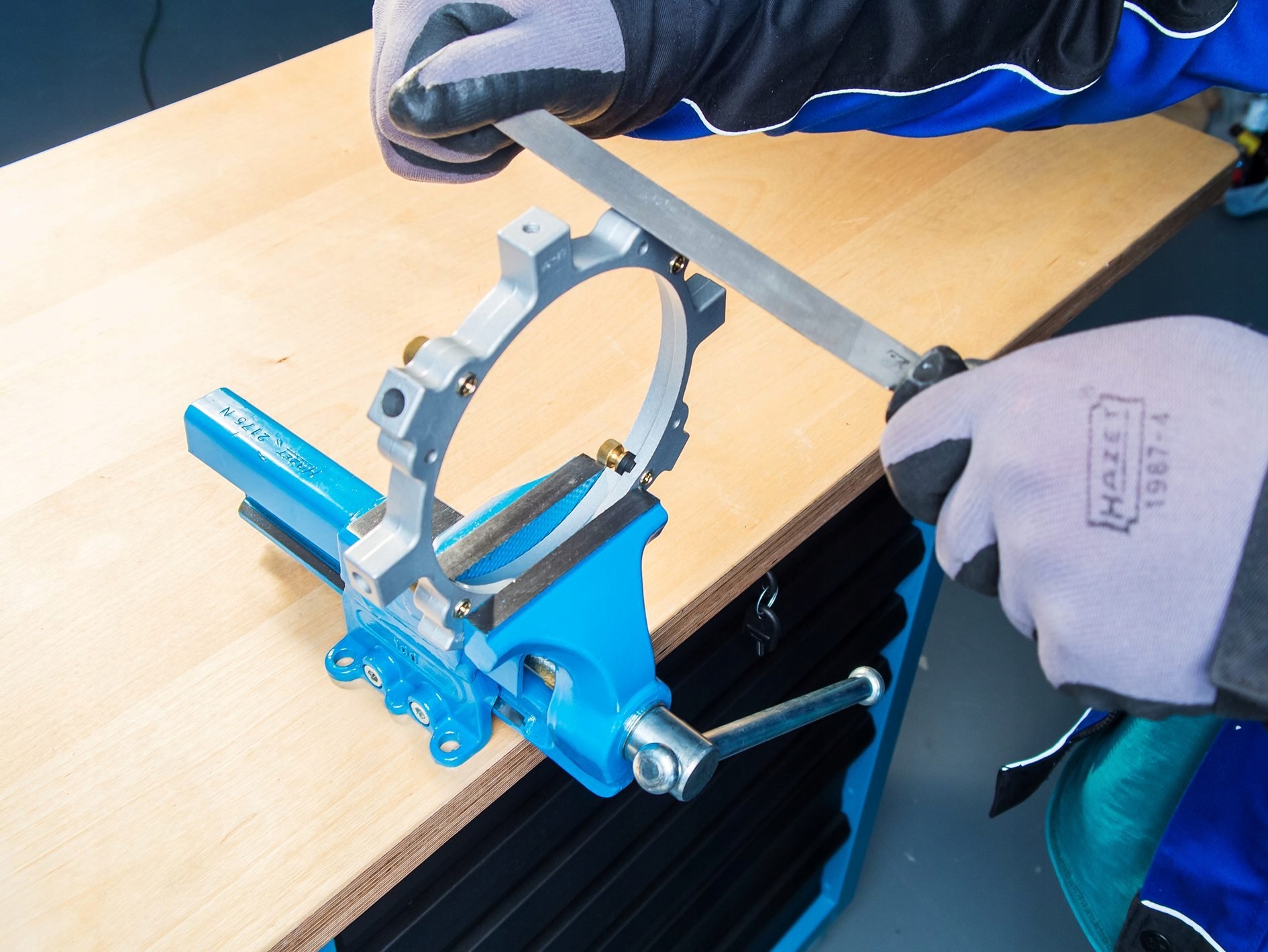 Estetyczne wielokolorowe wykończenie