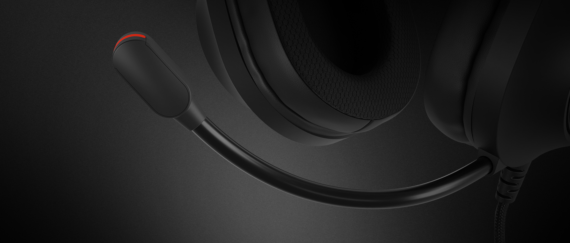 Czarne słuchawki nauszne z podświetleniem RGB i elastycznym mikrofonem