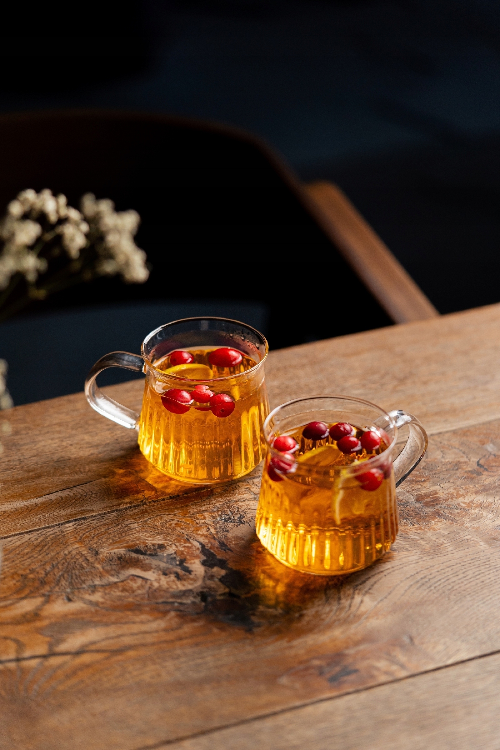 Pojemność 320 ml – doskonałe do kawy i herbaty