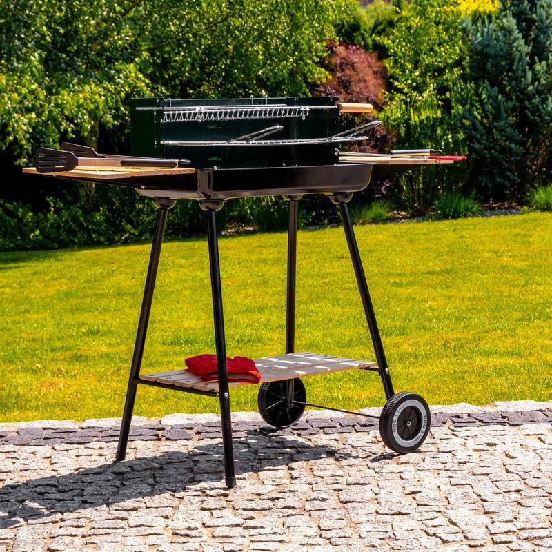 Grill węglowy z rożnem na kurczaka