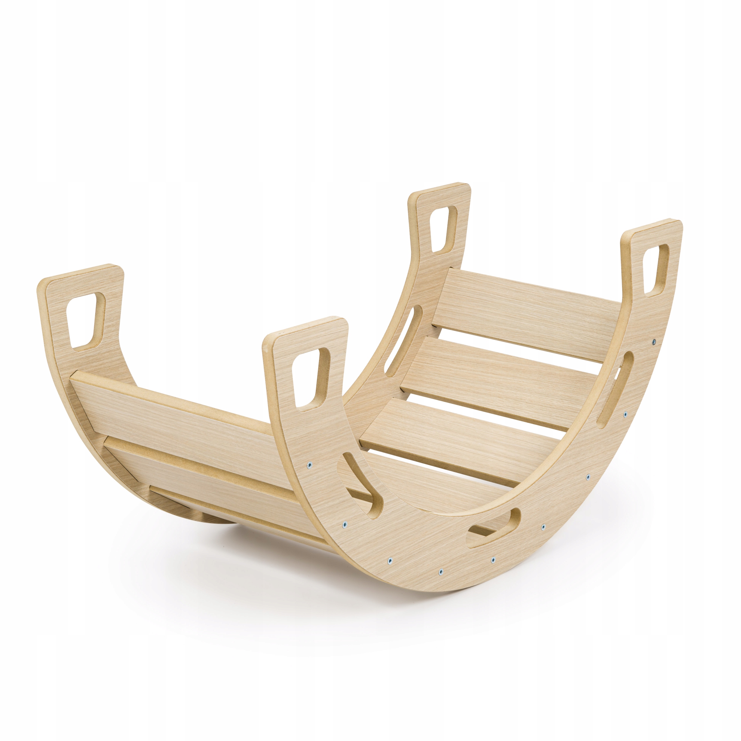 Bezpieczne materiały i minimalistyczny design – komfort dla malucha