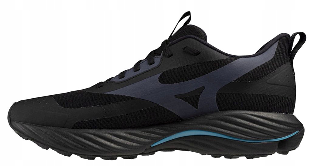 Bezszywowa cholewka z elastycznych materiałów