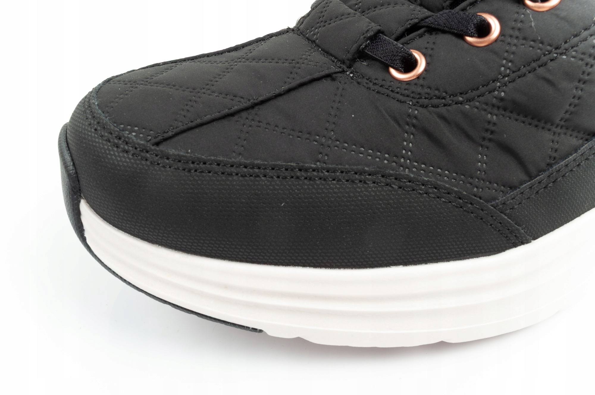 Materiały wegańskie i łatwe w pielęgnacji