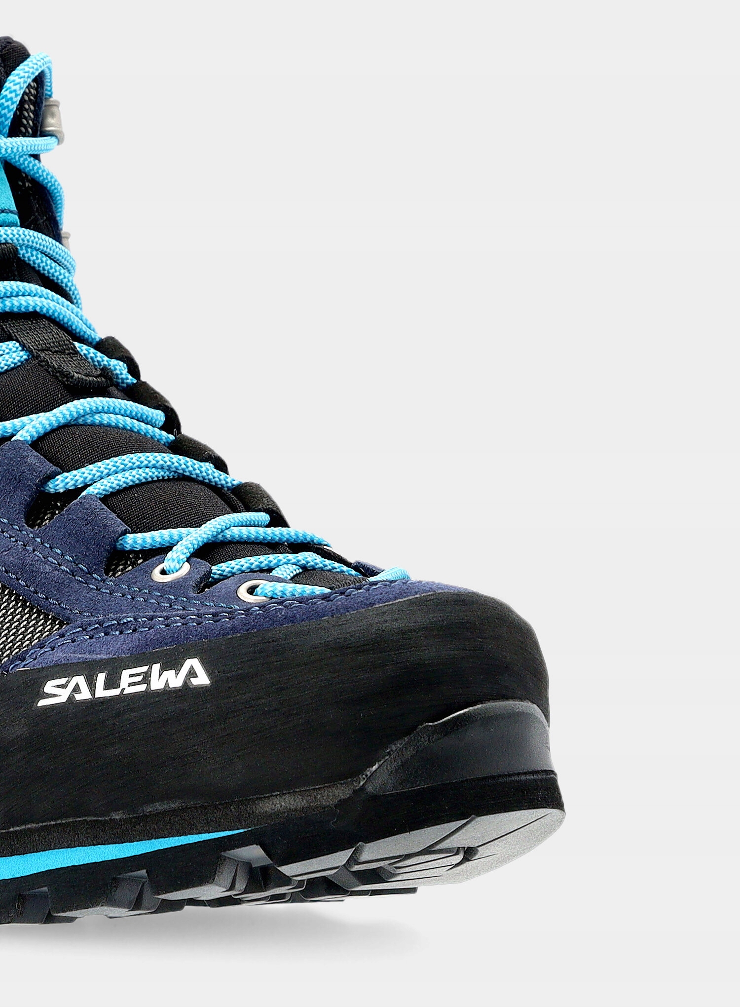 Specjalne technologie: Cleansport NXT® i Vibram®