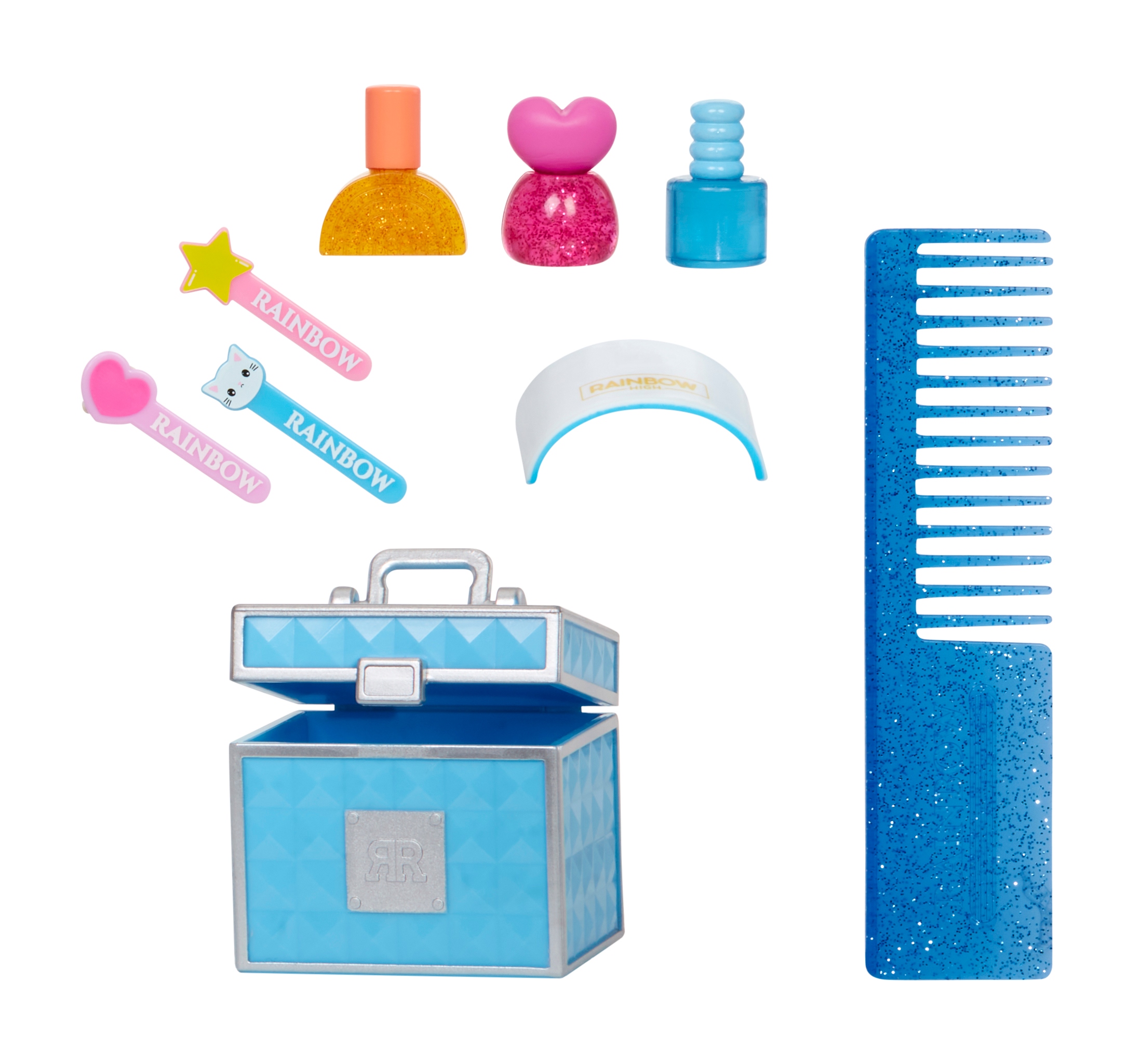 Akcesoria na imprezę – Manicure i niebieski kuferek