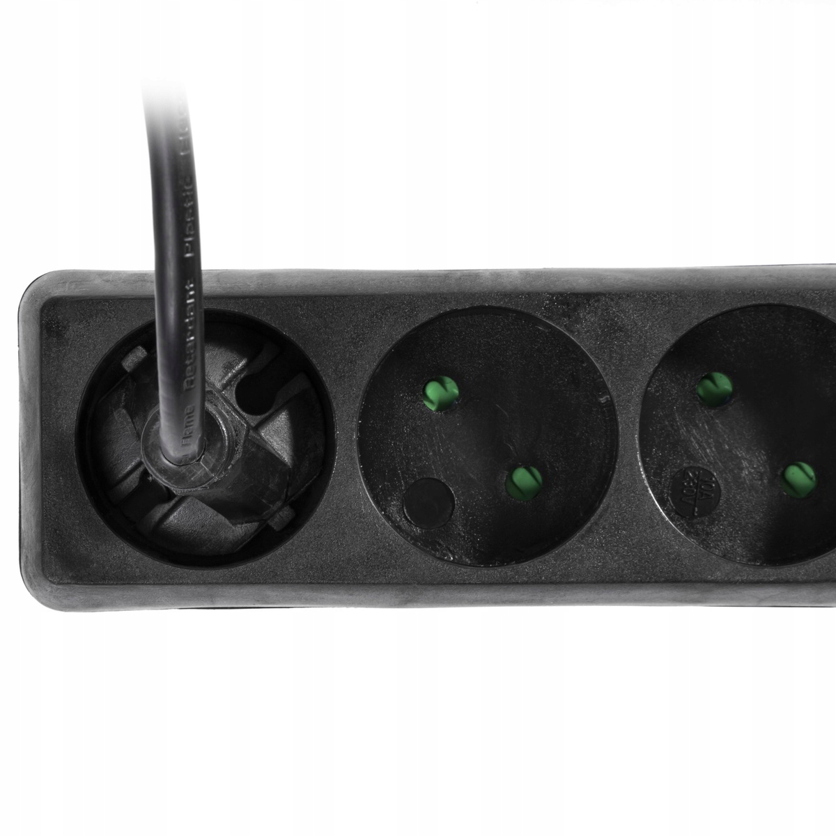 Zabezpieczenia przed dziećmi – Ochrona w każdym gniazdku