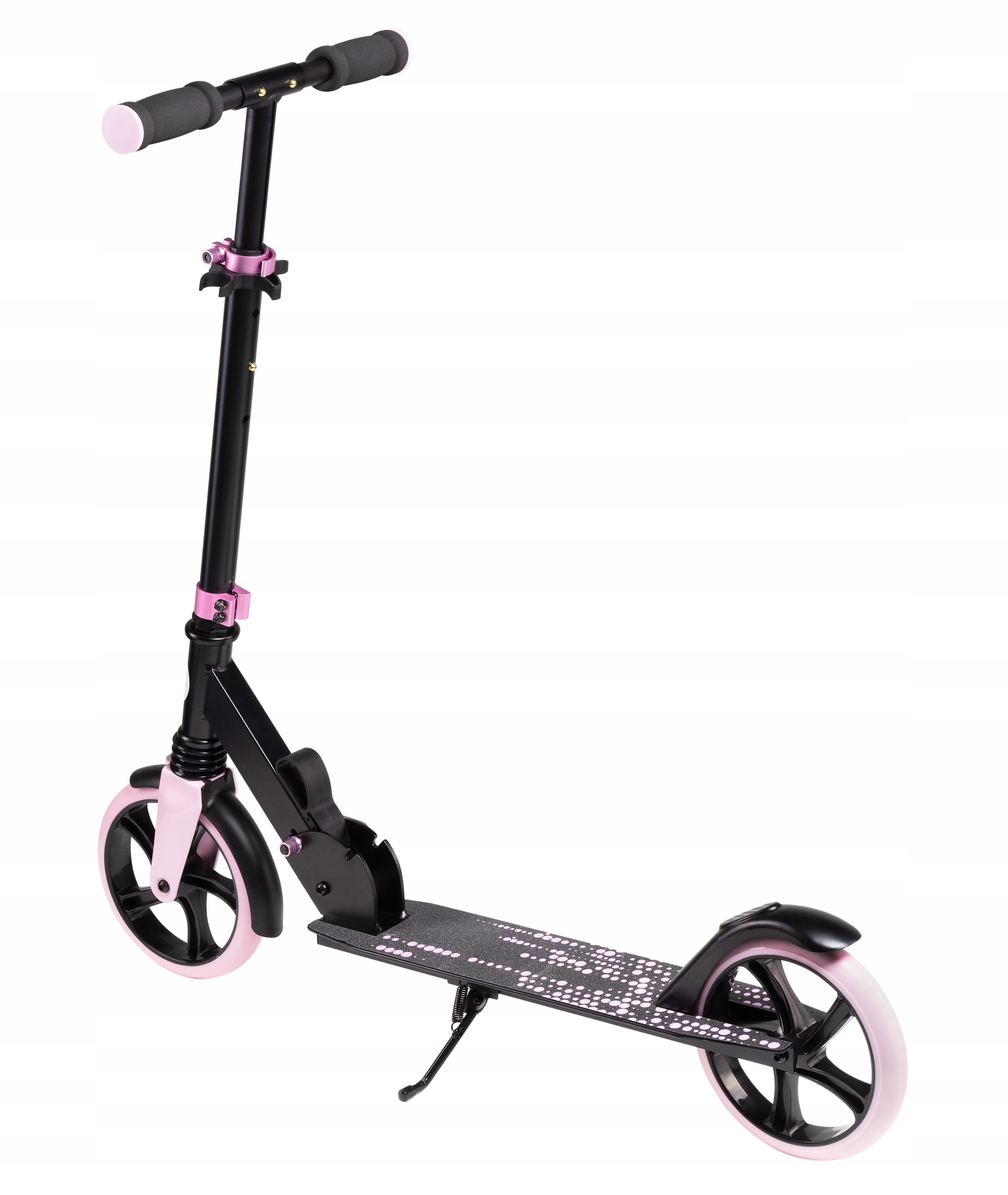 Duże koła 200 mm z łożyskami ABEC-7 – Szybkość i stabilność