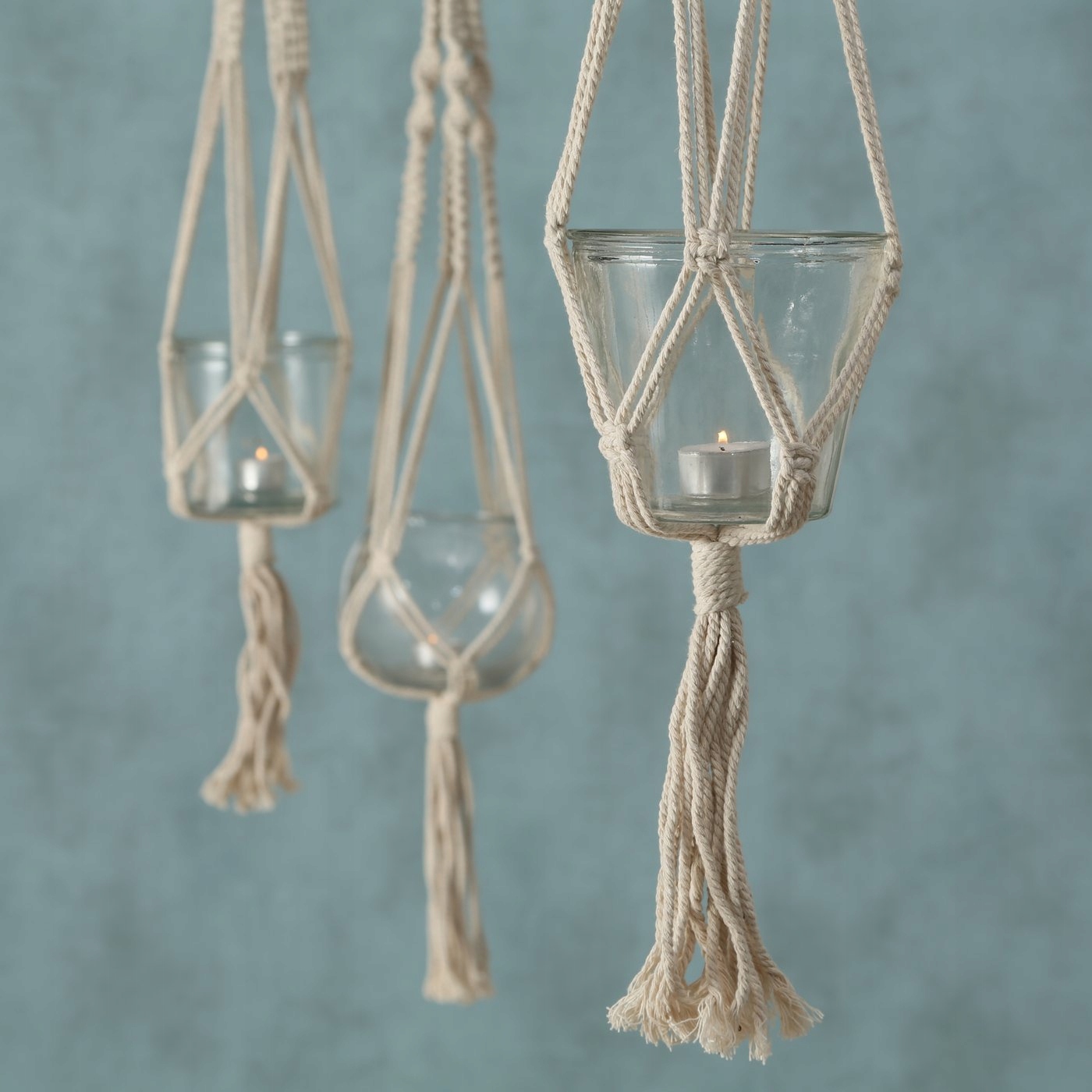 Łatwy montaż i możliwość zawieszenia