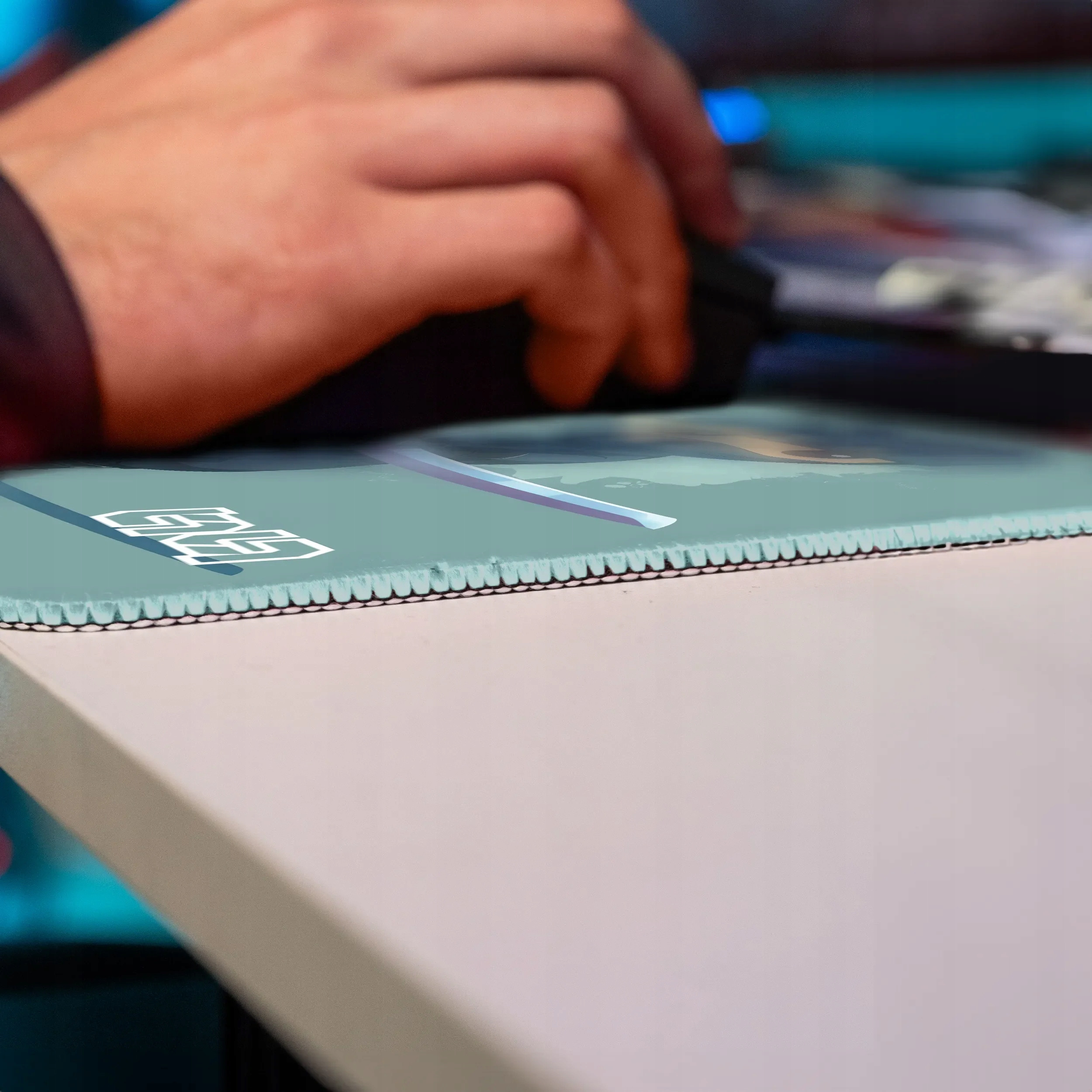Wsparcie dla nadgarstków – Ergonomiczny design dla długotrwałego komfortu