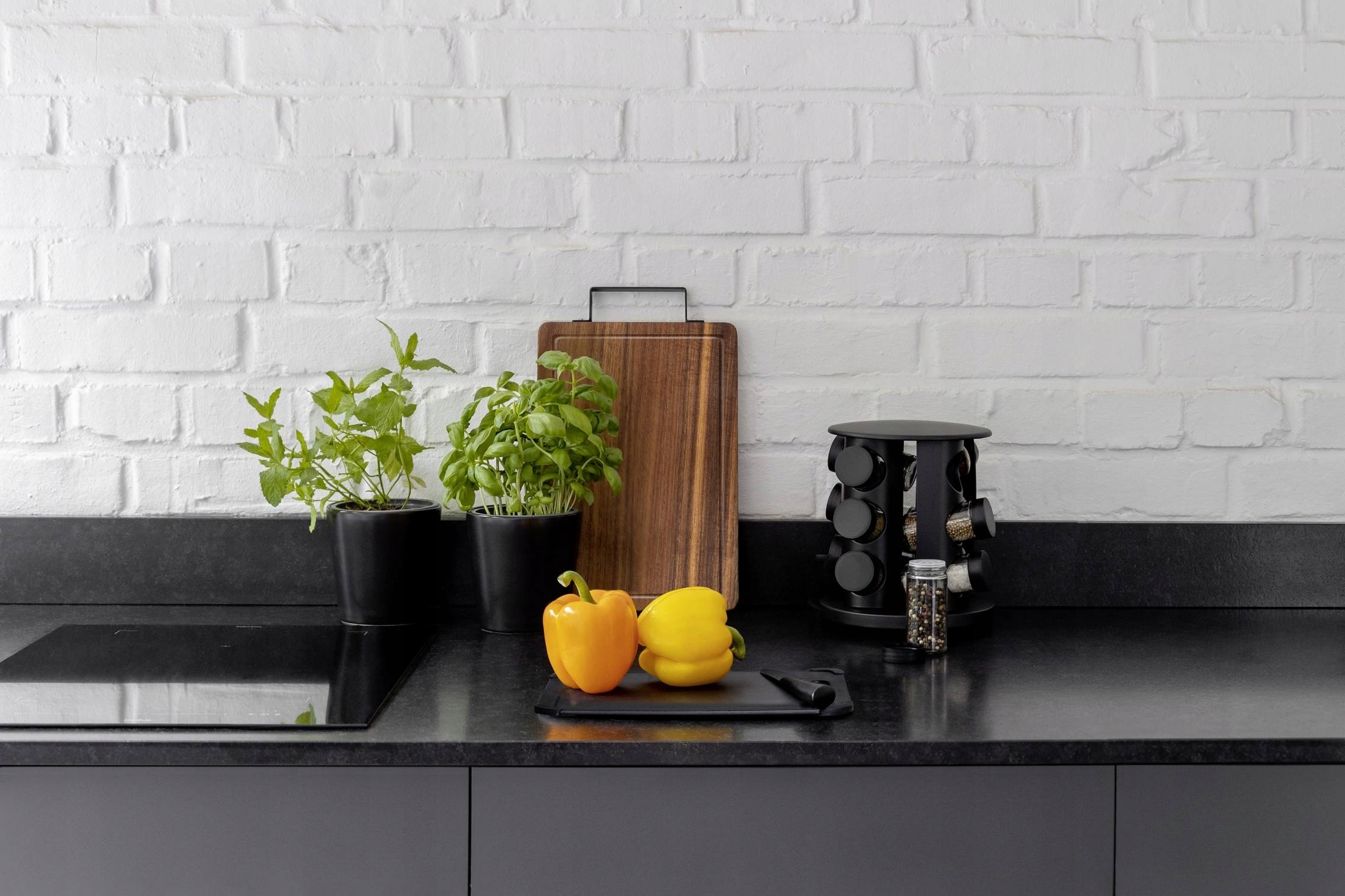 Wszechstronność – Idealna do krojenia różnych rodzajów jedzenia