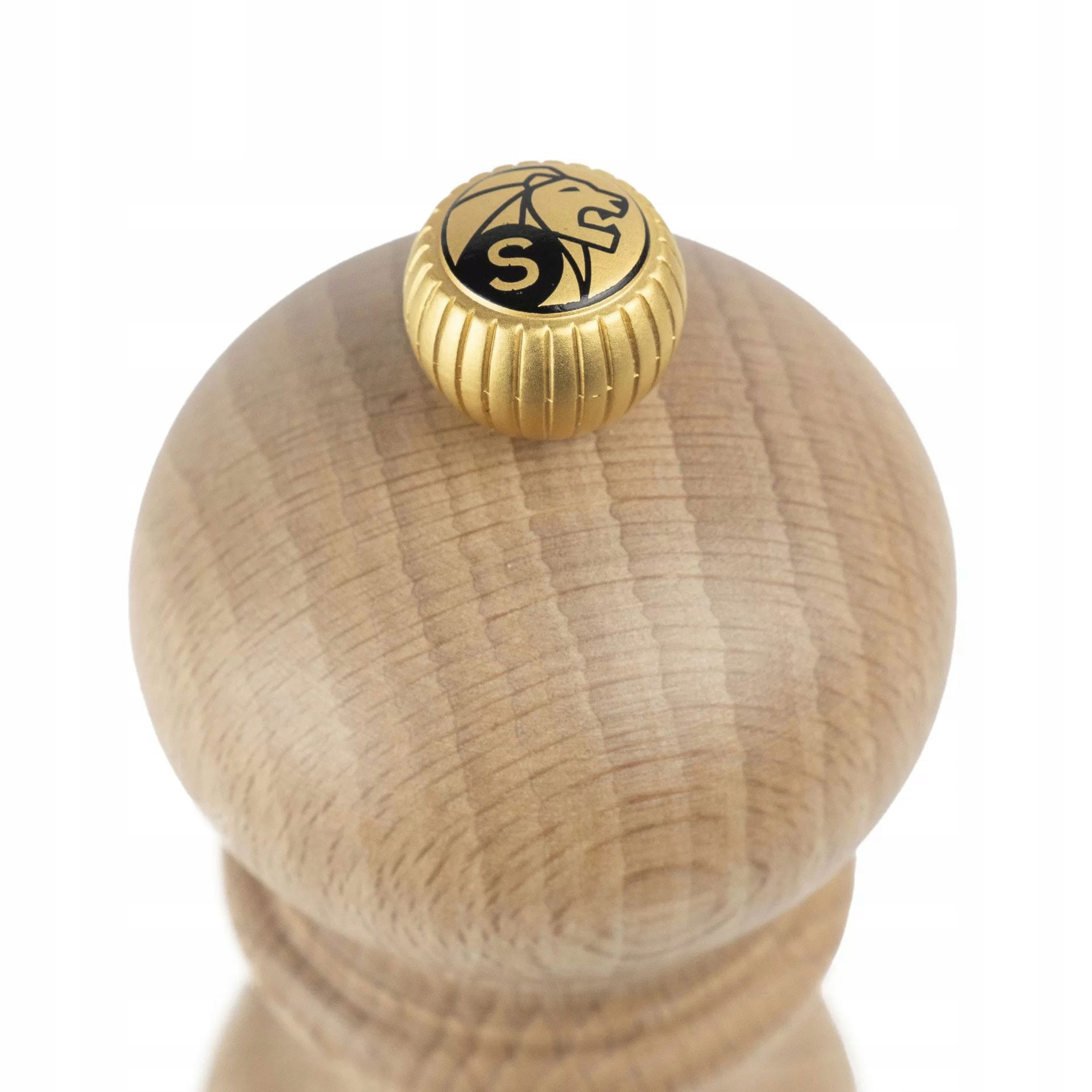 Ergonomiczny kształt i naturalne materiały