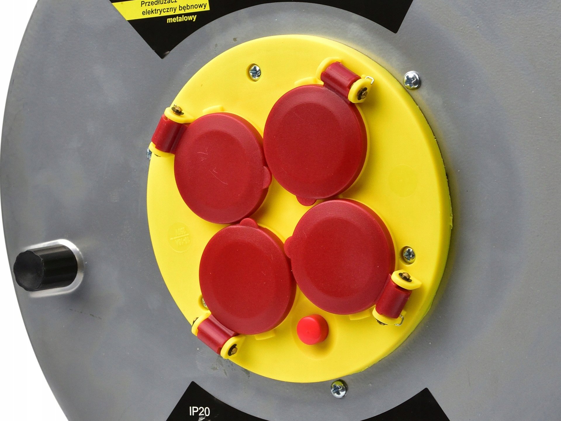 Wydajność i bezpieczeństwo – 4 gniazdka z uziemieniem