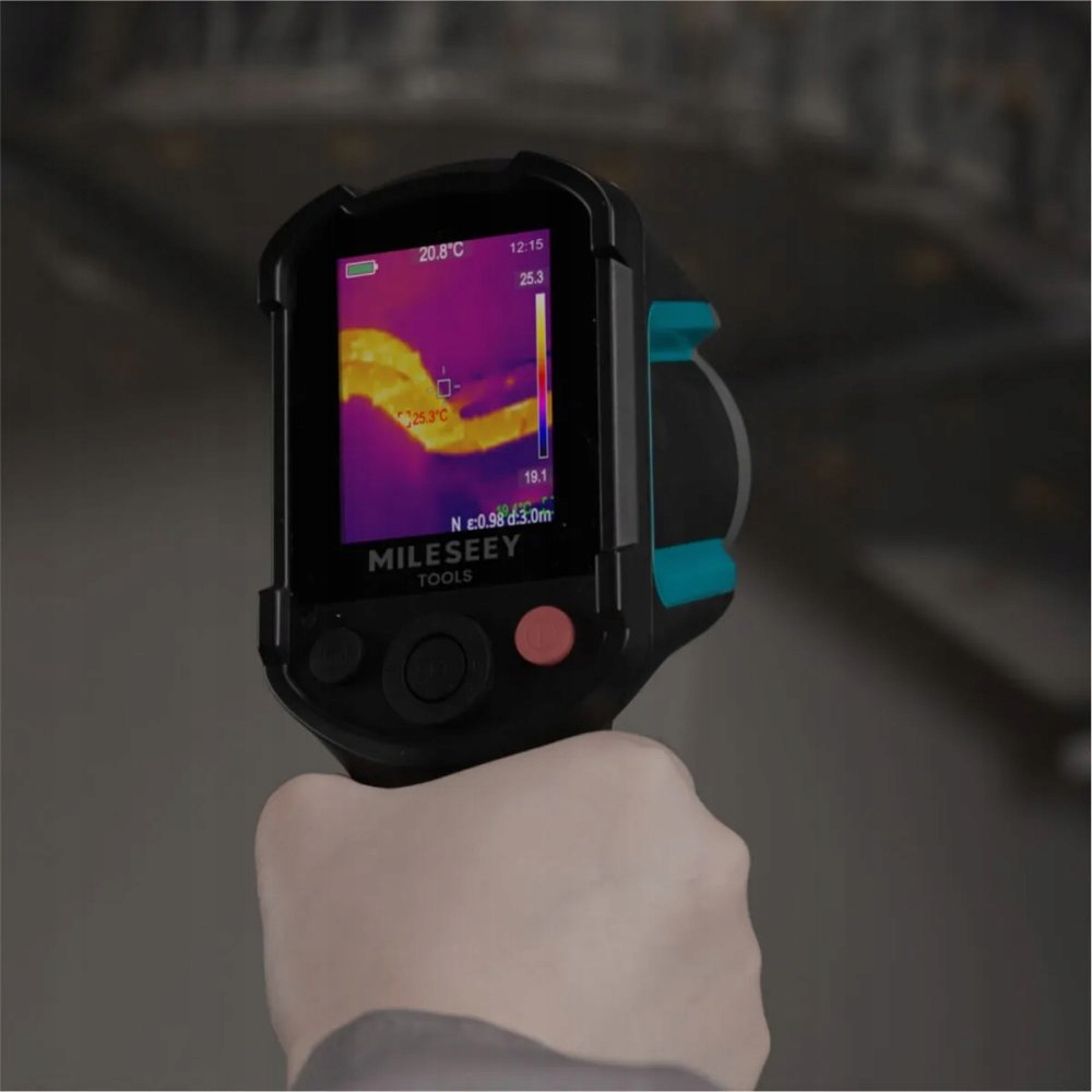 Podwójna kamera: termowizyjna i cyfrowa