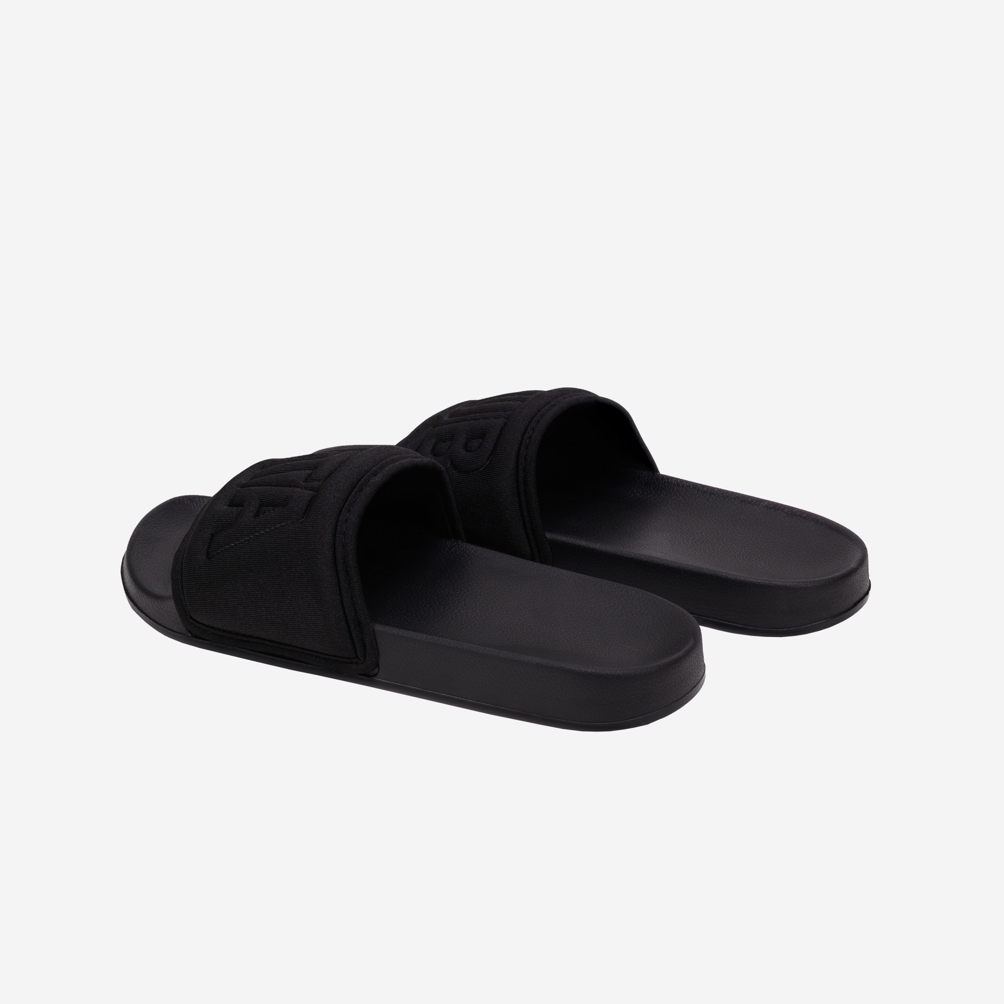 Klapki Kubota – doskonałe na plażę i basen