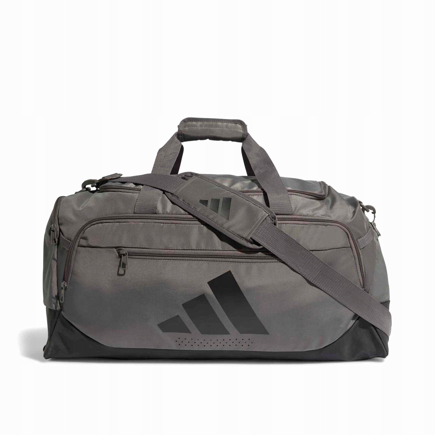 Torba adidas Training Defender Duffle KC6752 – Idealny towarzysz na treningi