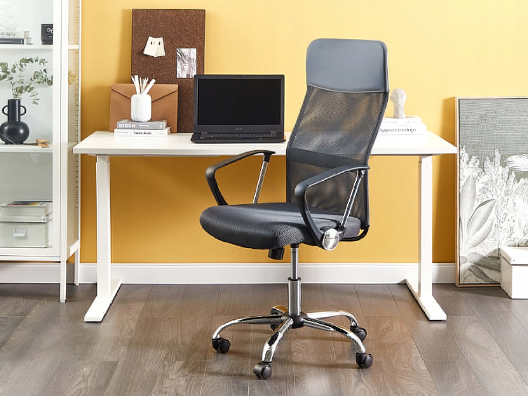 Wysokiej jakości materiały – ekoskóra i oddychająca siatka