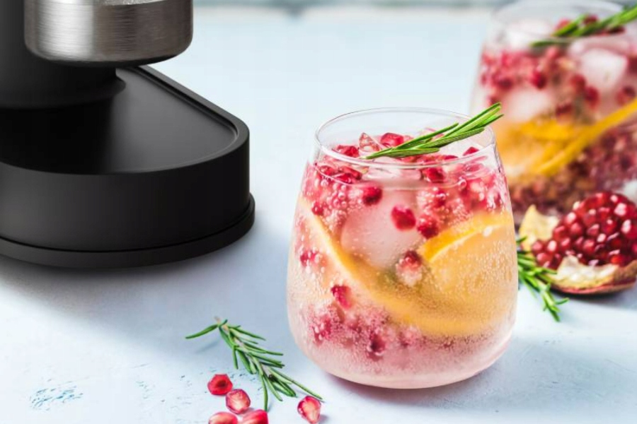 Łatwa obsługa i szybkie gazowanie – orzeźwiająca woda w kilka sekund