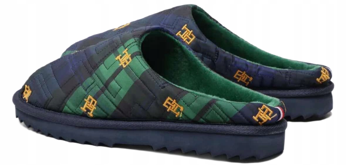 Wyjątkowy design z monogramem TH – Stylowe akcenty w codziennym użytkowaniu