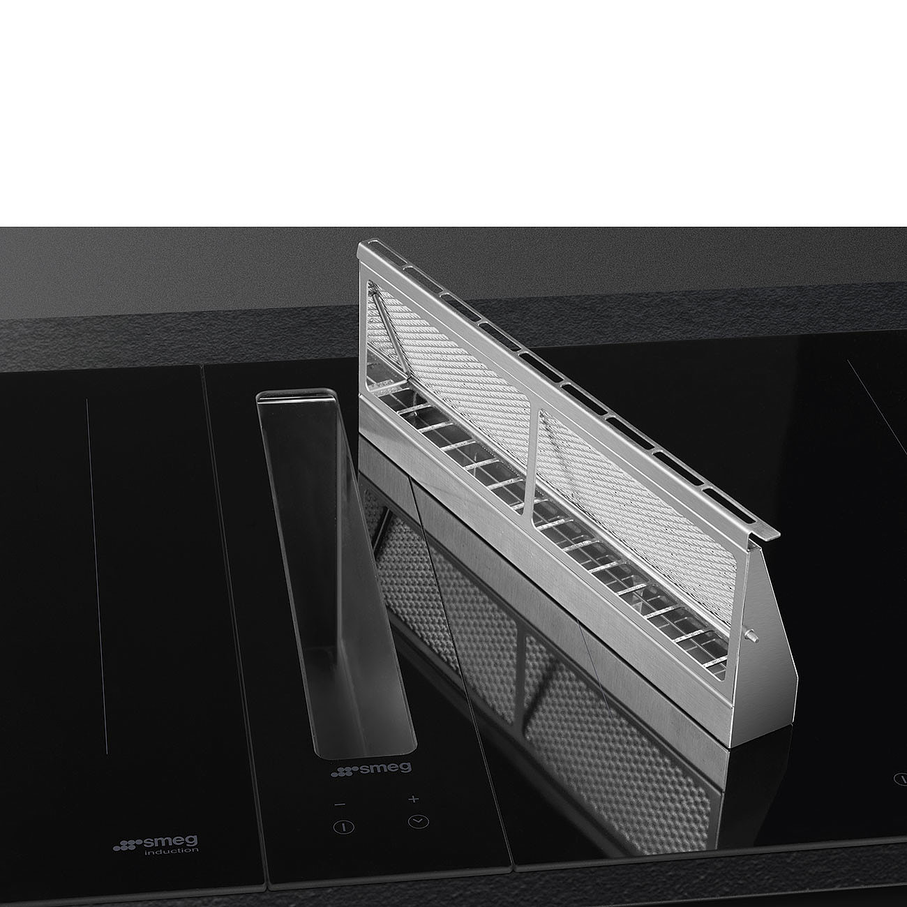 Tryb intensywny dla szybkiego pochłaniania oparów